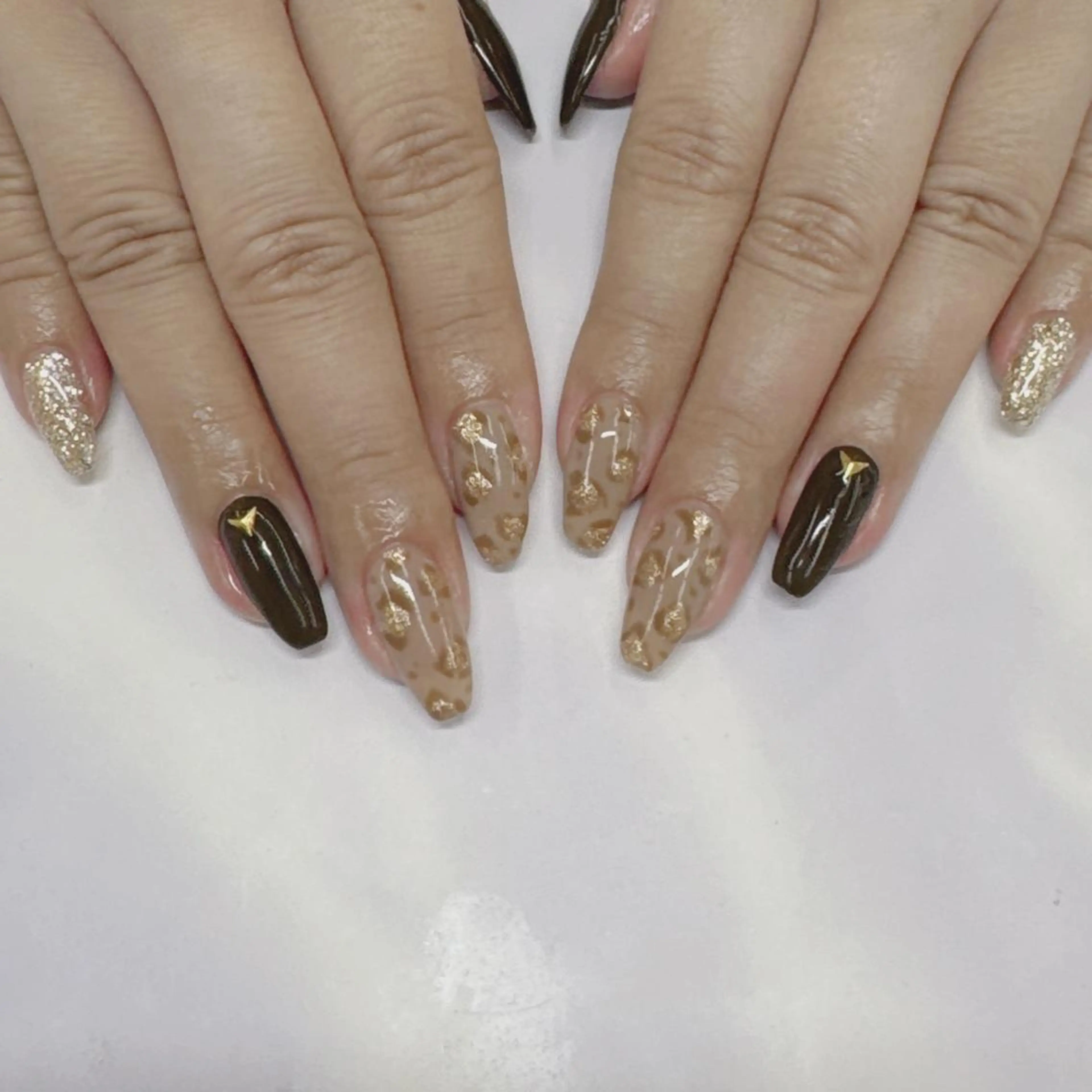 ネイル Nail salon Honey Beeのネイルデザイン