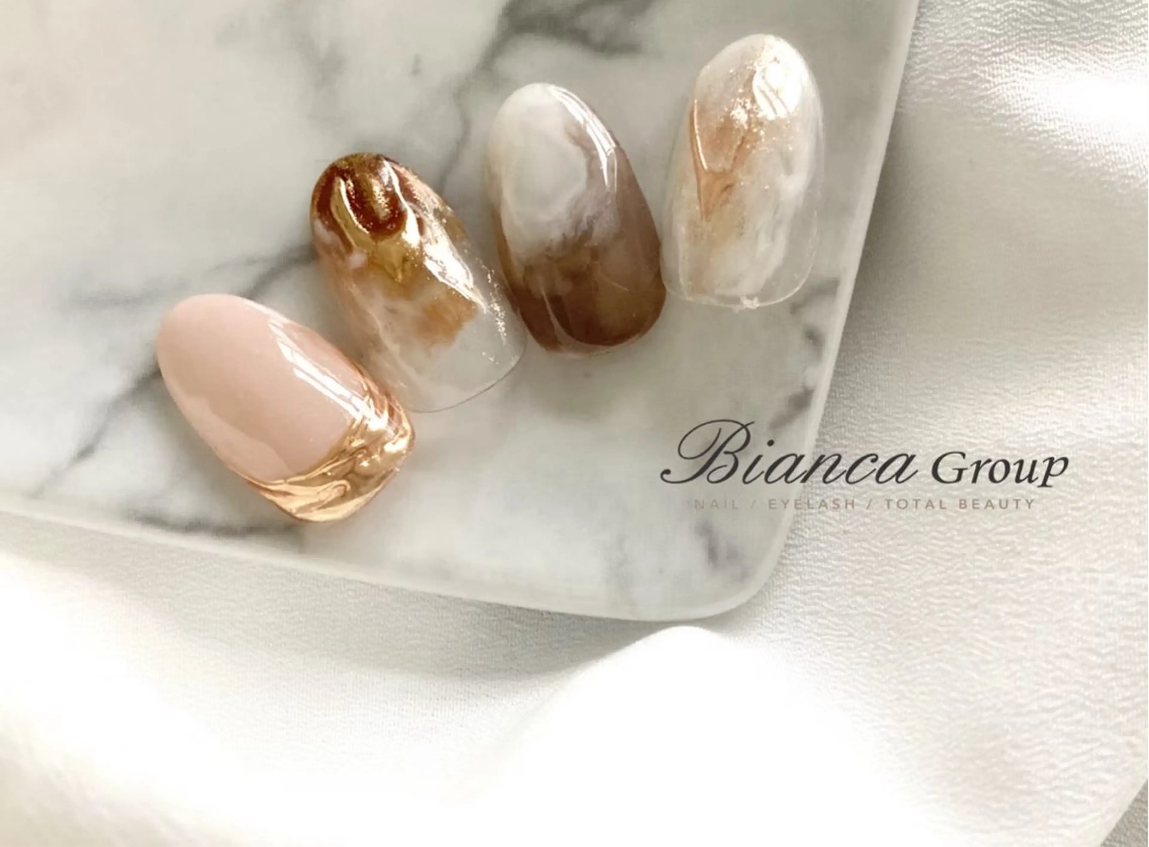 ネイル Bianca 💖satoのネイルデザイン
