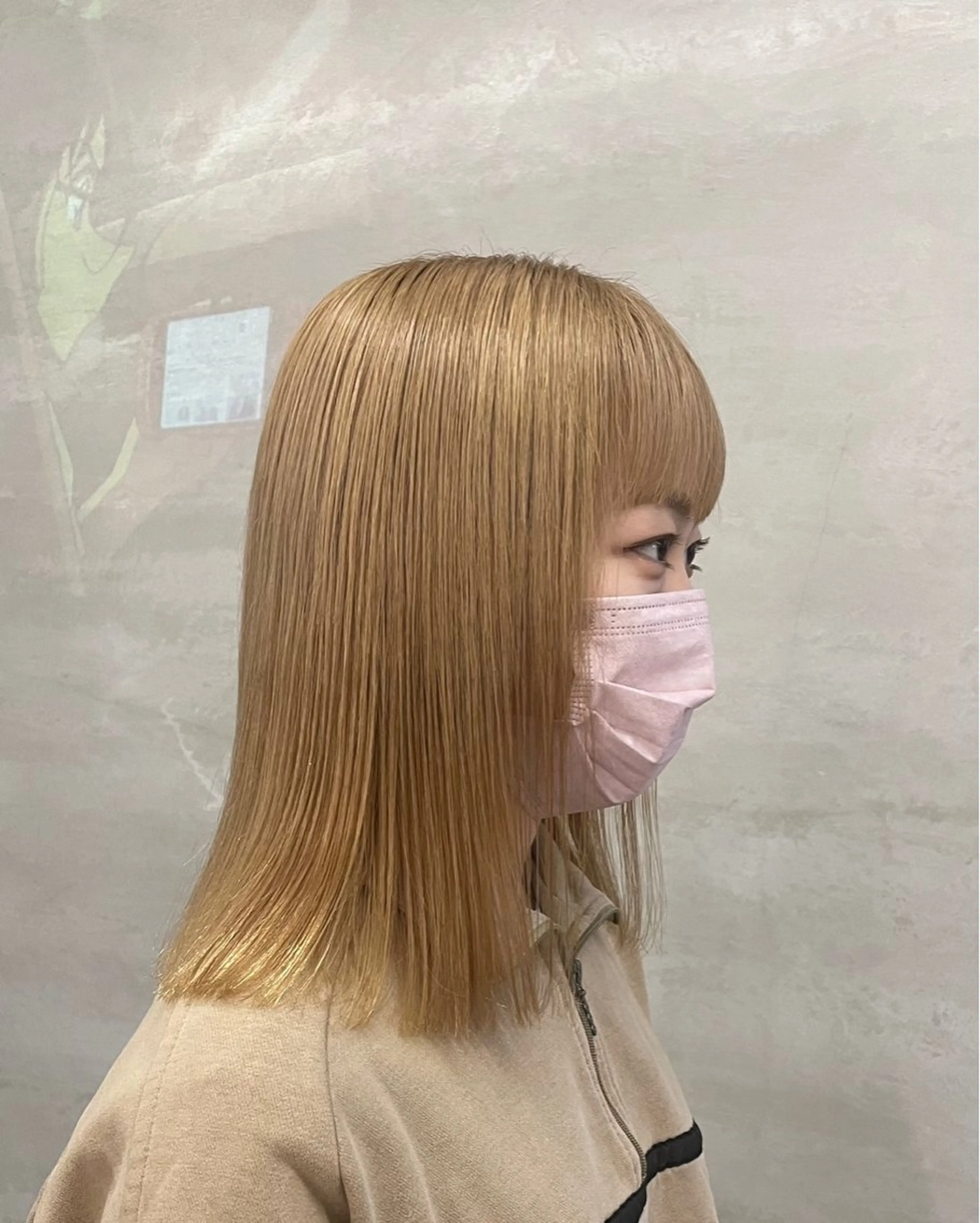 ミディアム カラー ブリーチ 【ブリーチ特化】 イマダナツミのヘアスタイル