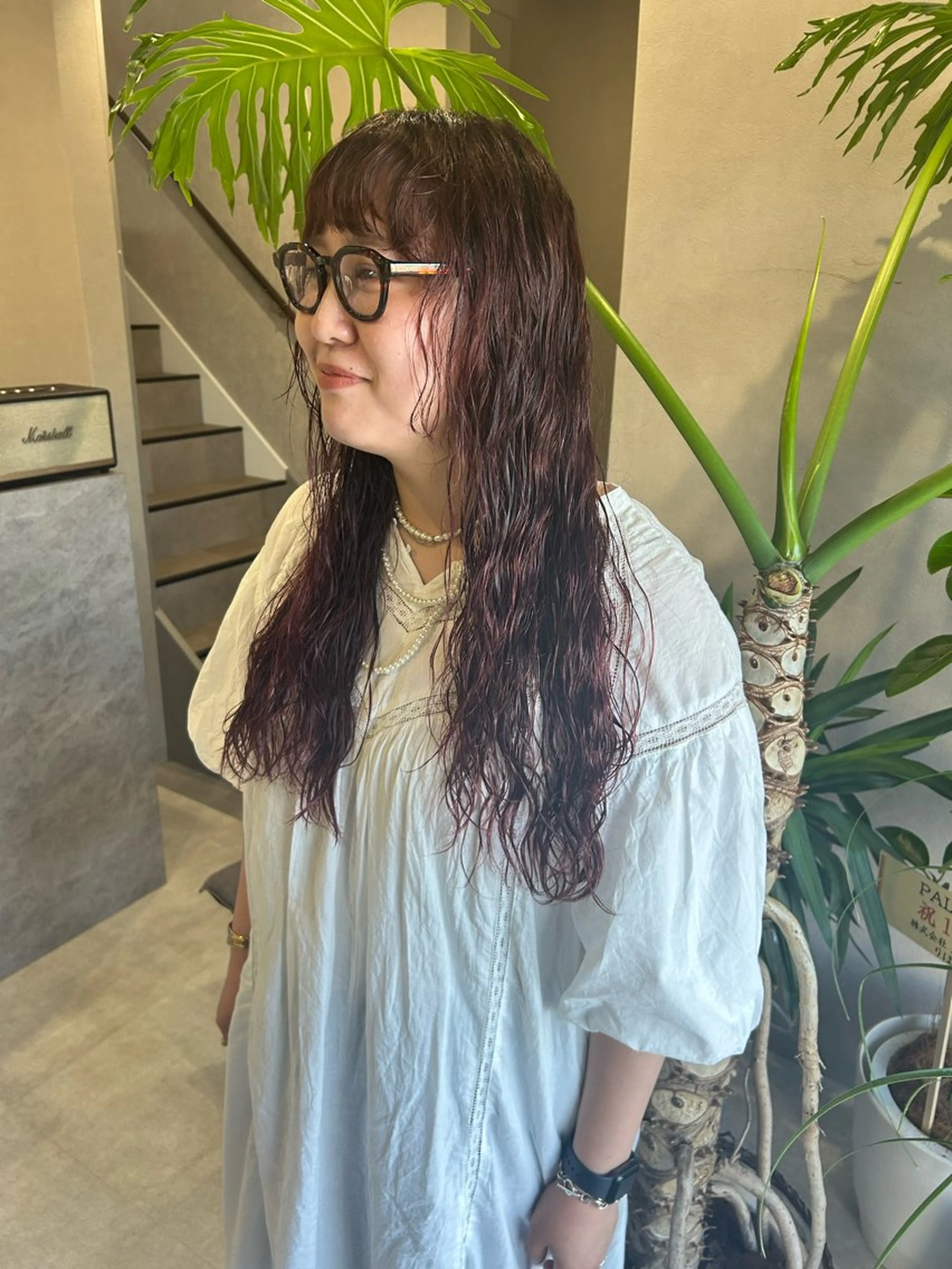 ロング パーマ ロング カット ヘアカラー トリートメント ITO AYUMIのヘアスタイル