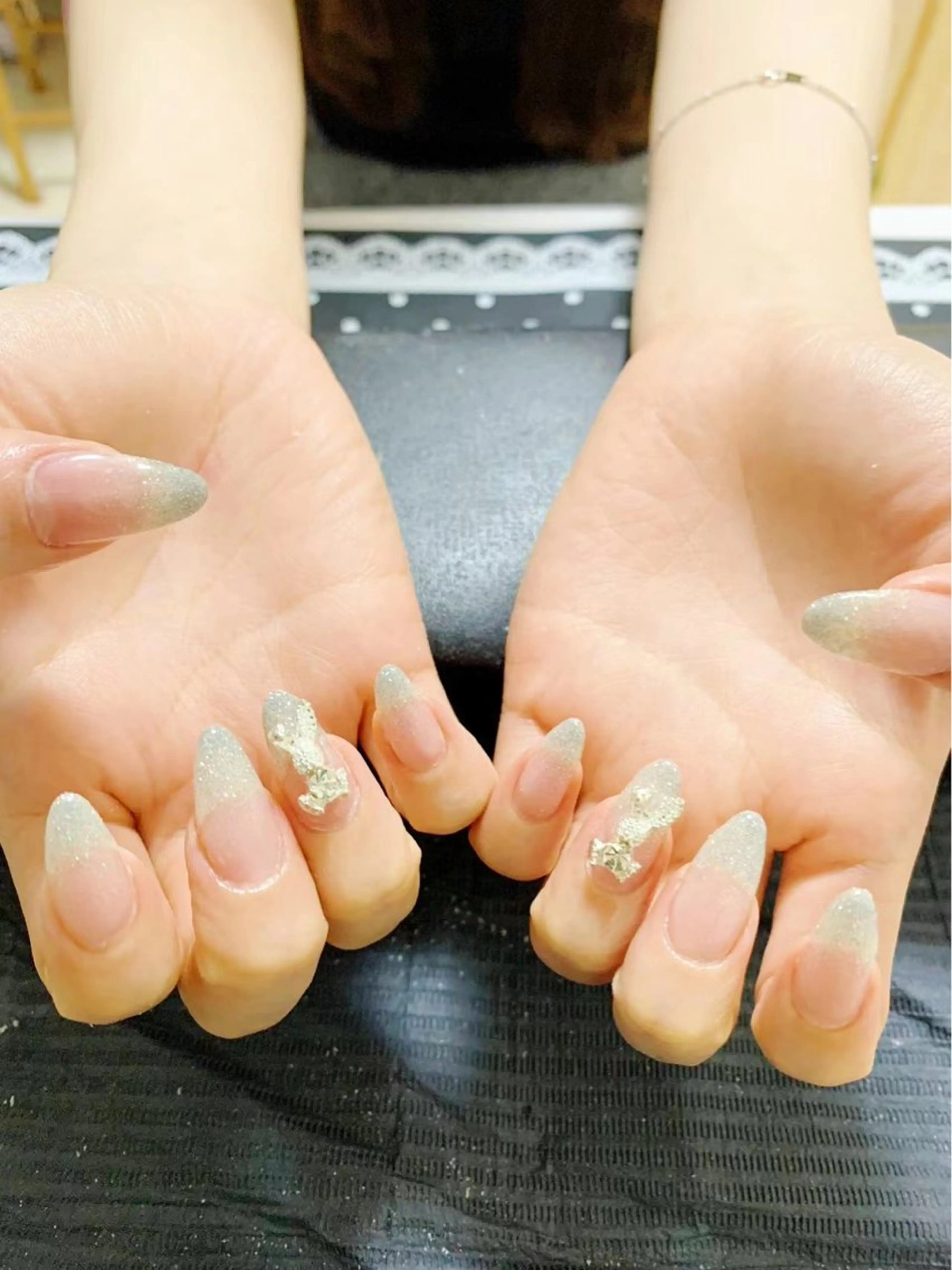 ネイル ハンドネイル しょう えんきんのネイルデザイン