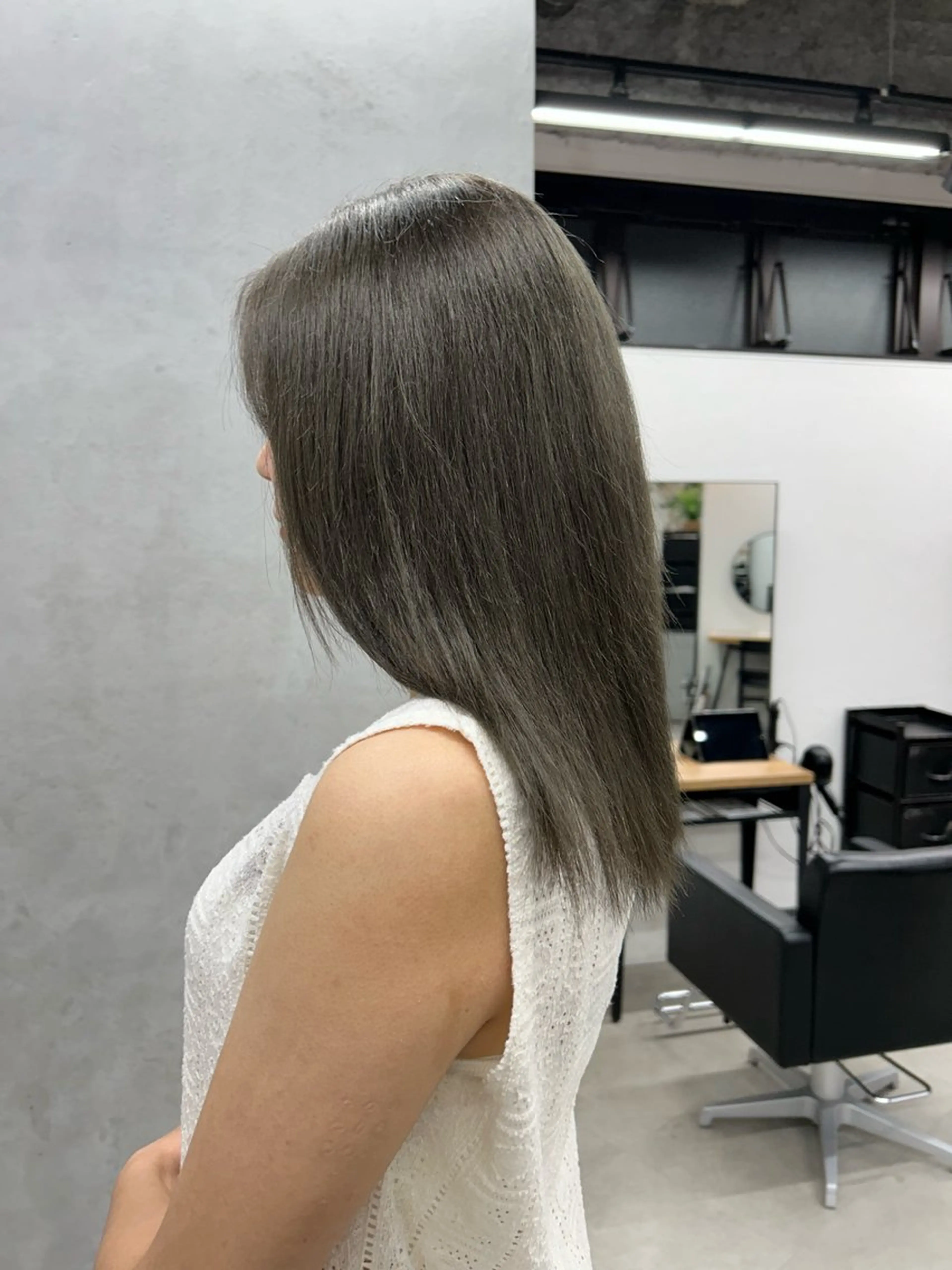 セミロング ヘアカラー ﾔﾏﾅｶ ﾘﾘｶ🫐 寒色系ｶﾗｰ🫐のヘアスタイル