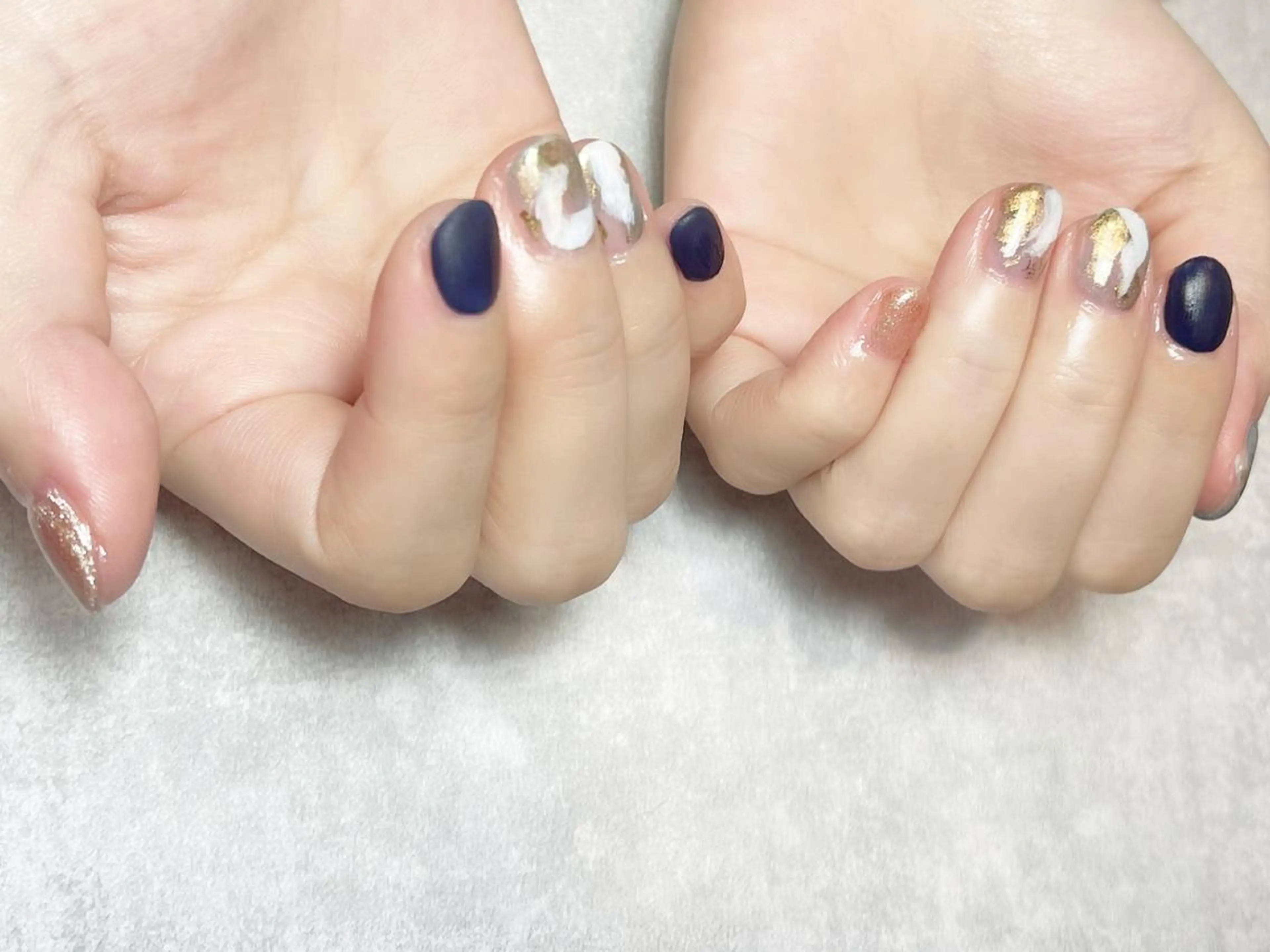 ネイル アートネイル マットネイル ニュアンスネイル ハンドネイル irono .のネイルデザイン