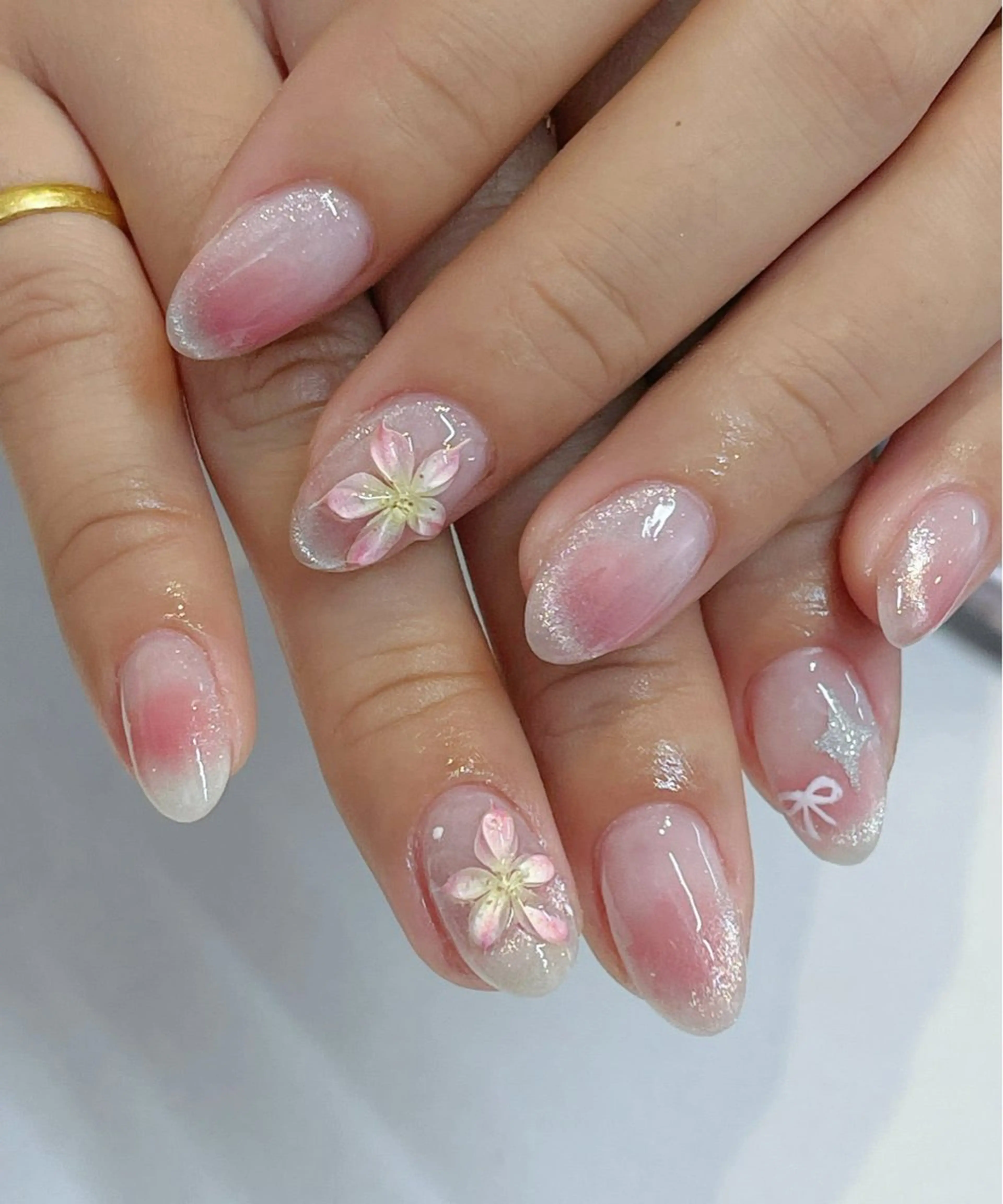 ネイル アートネイル 成人式 ジェルネイル ニュアンスネイル ネイルチップ Kora Nailのネイルデザイン