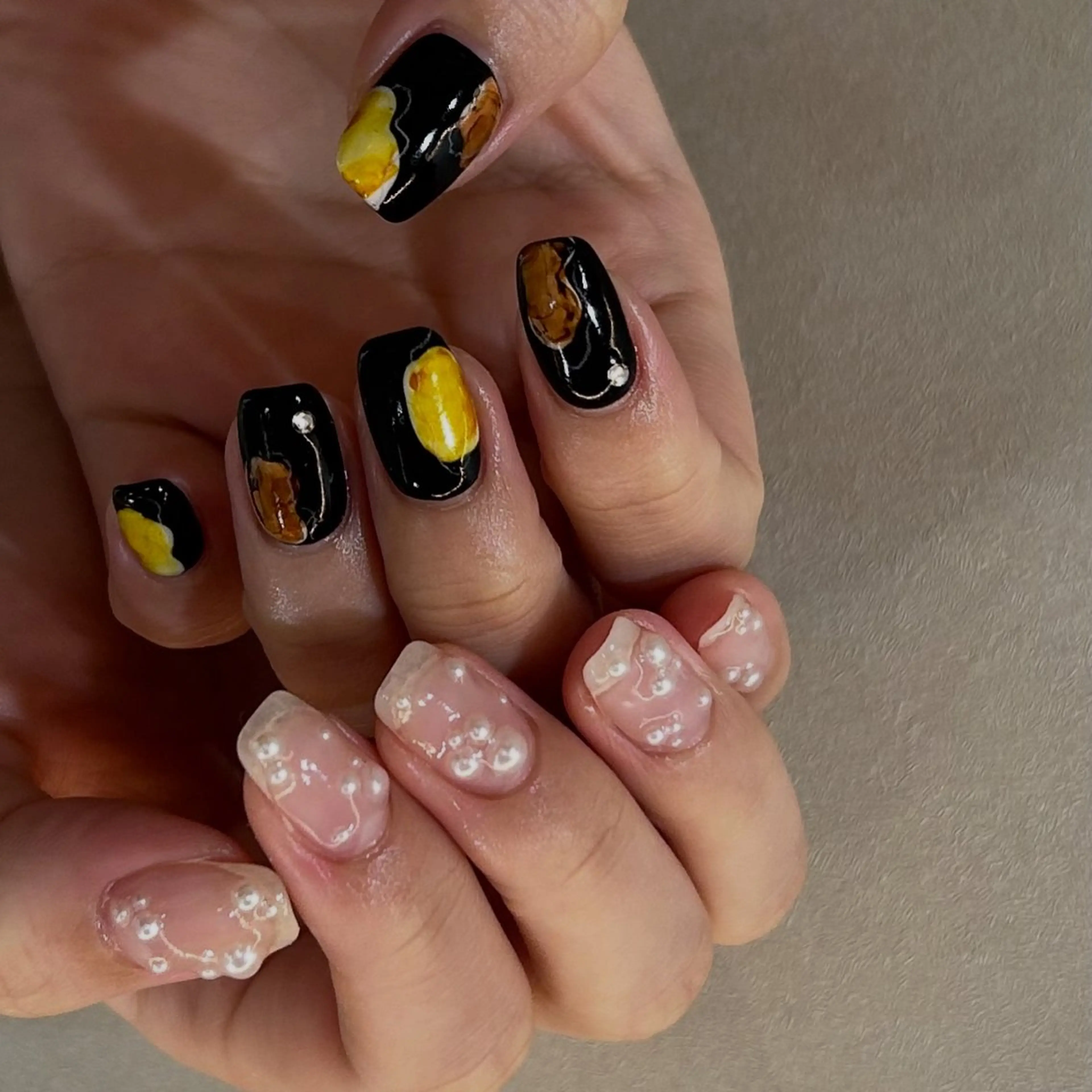 ネイル ハンドネイル shio ♡ 10・11月受付中のネイルデザイン