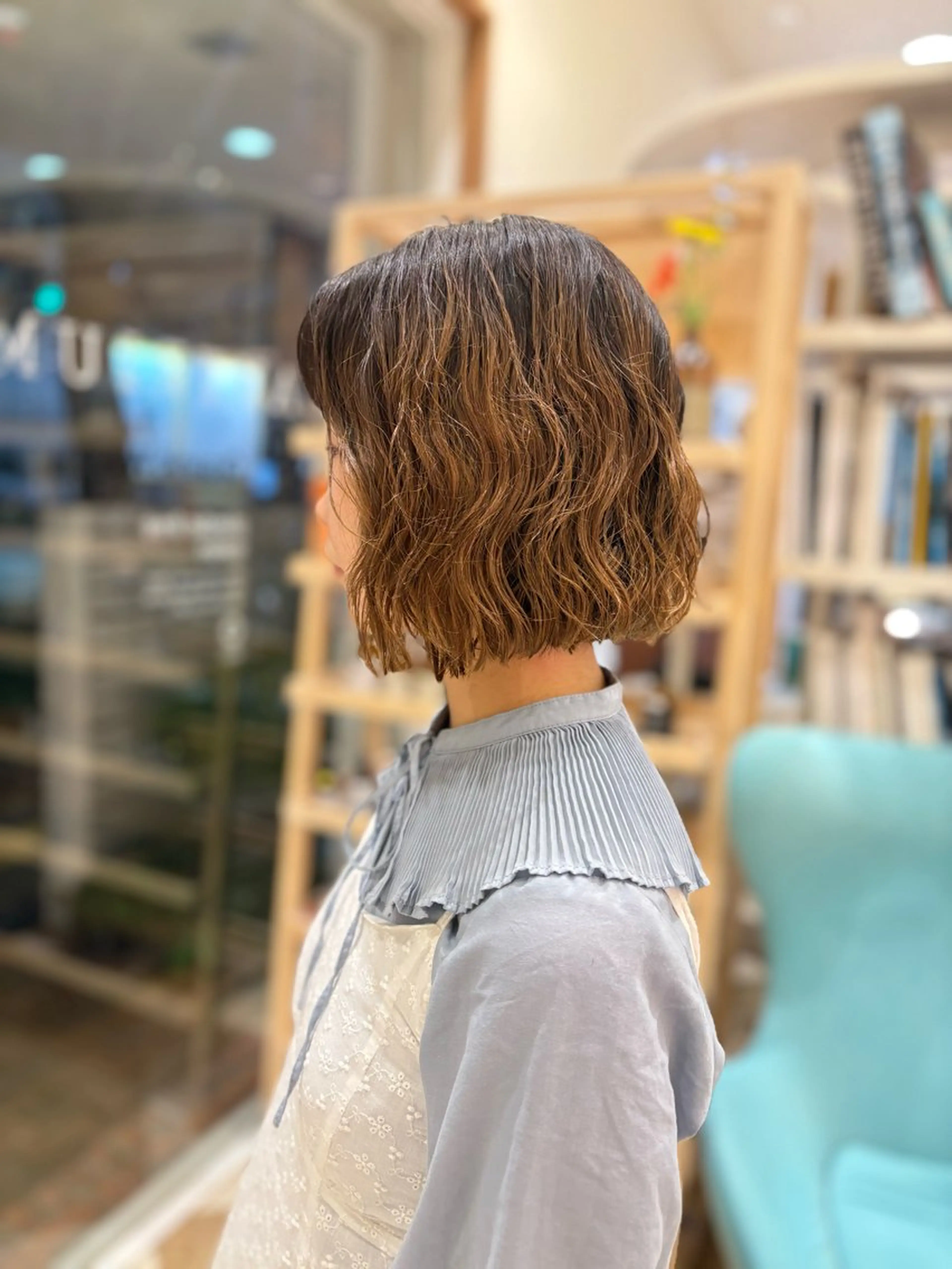 【ボブカットorショートカット】＋超音波トリートメント（シャンプーブロー込み）の写真