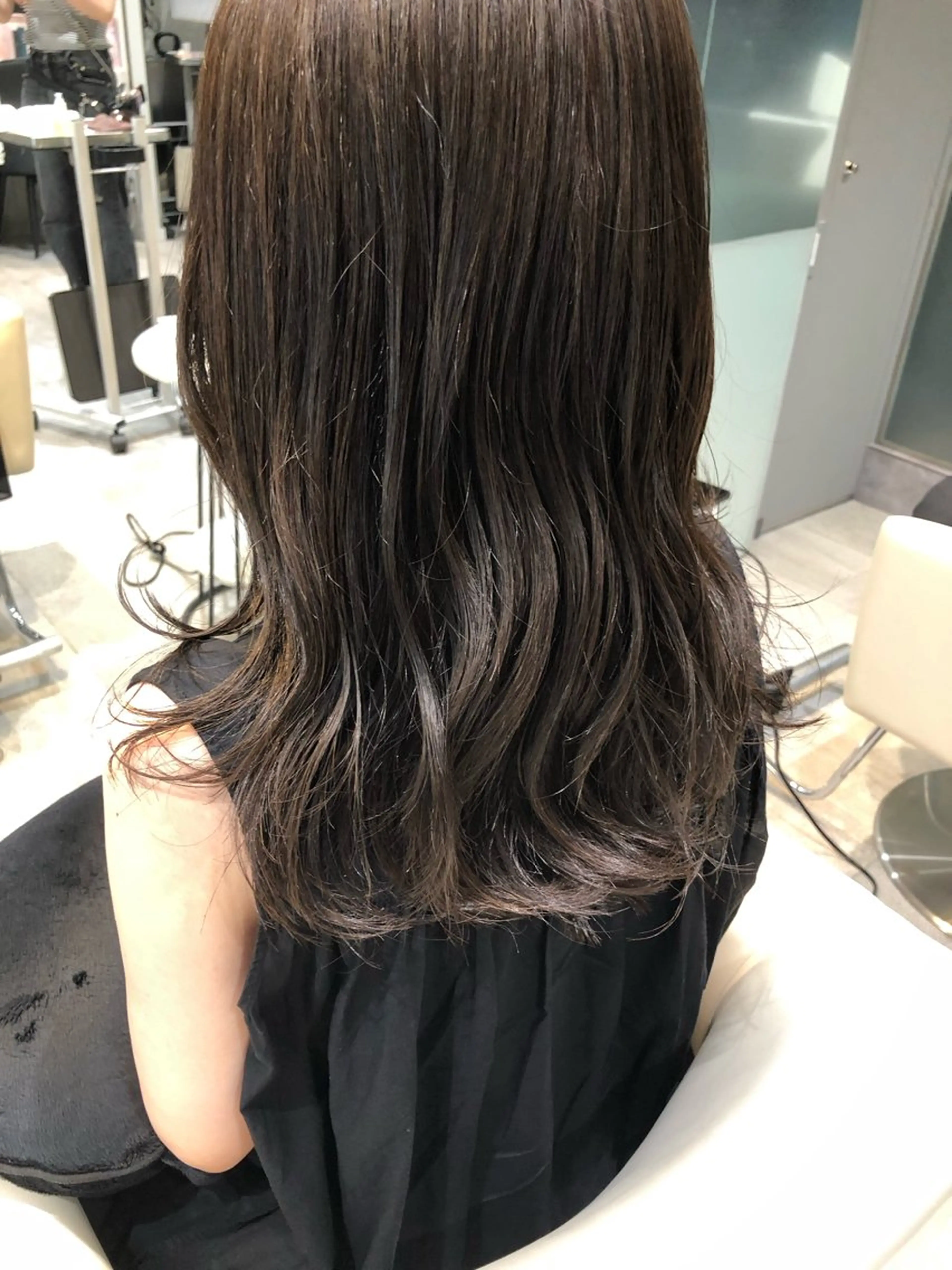 セミロング カット ヘアカラー トリートメント 【hisui】長尾 ゆかりのマツエク・マツパデザイン