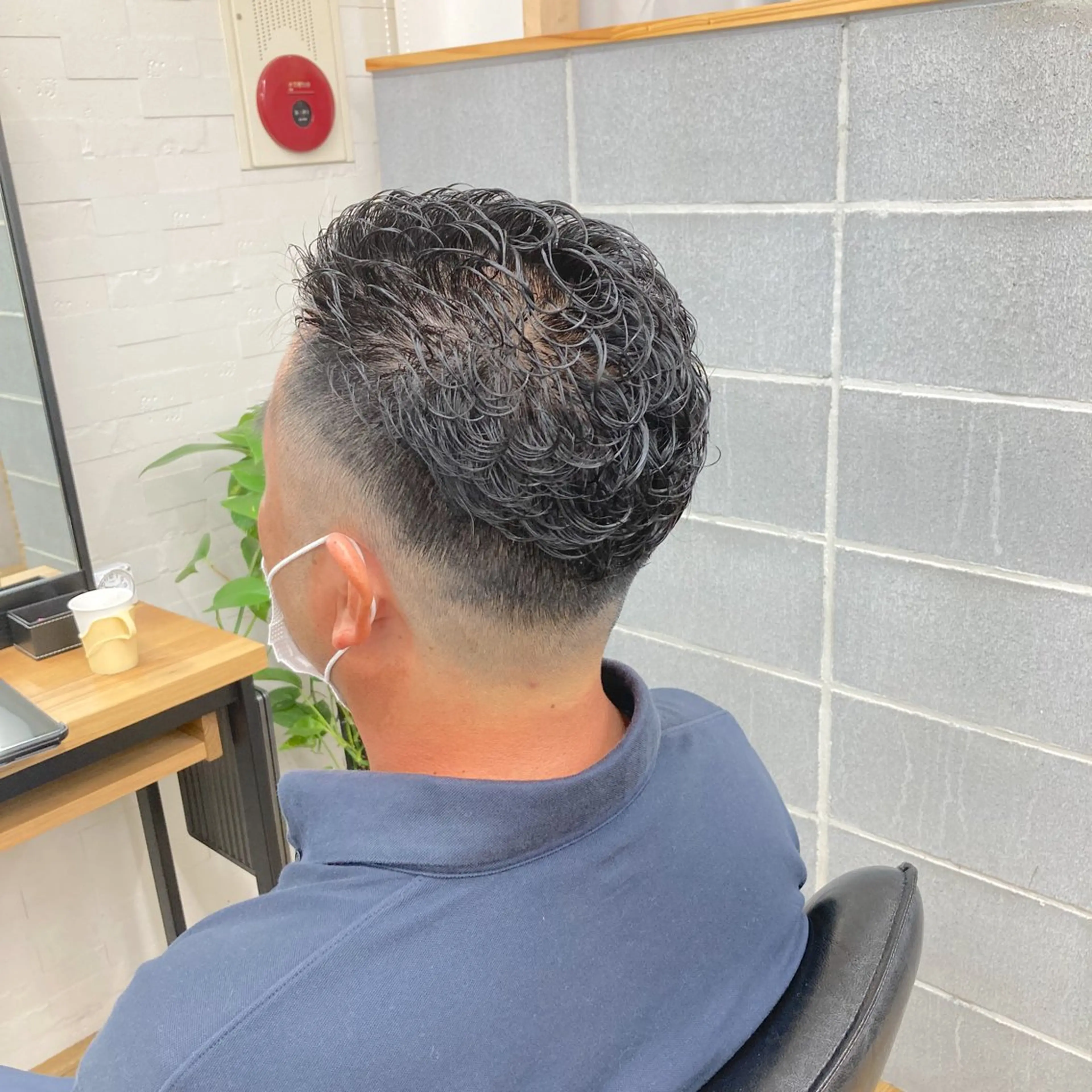ショート メンズ フェードカット カット パーマ メンズ特化/垣見 隼人のヘアスタイル
