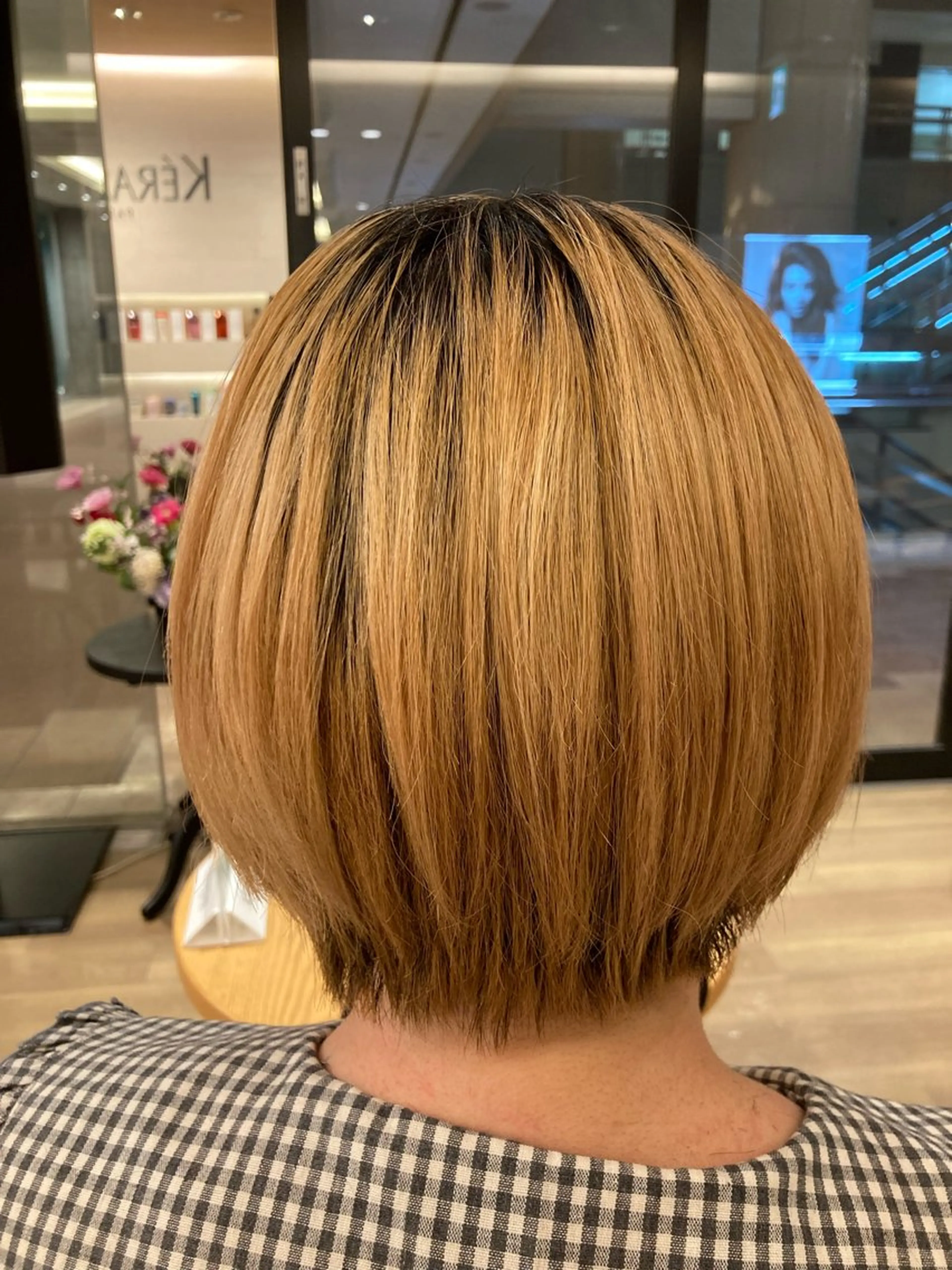 ショート ショートヘア 暖色系カラー❤️櫻井 亜美のヘアスタイル