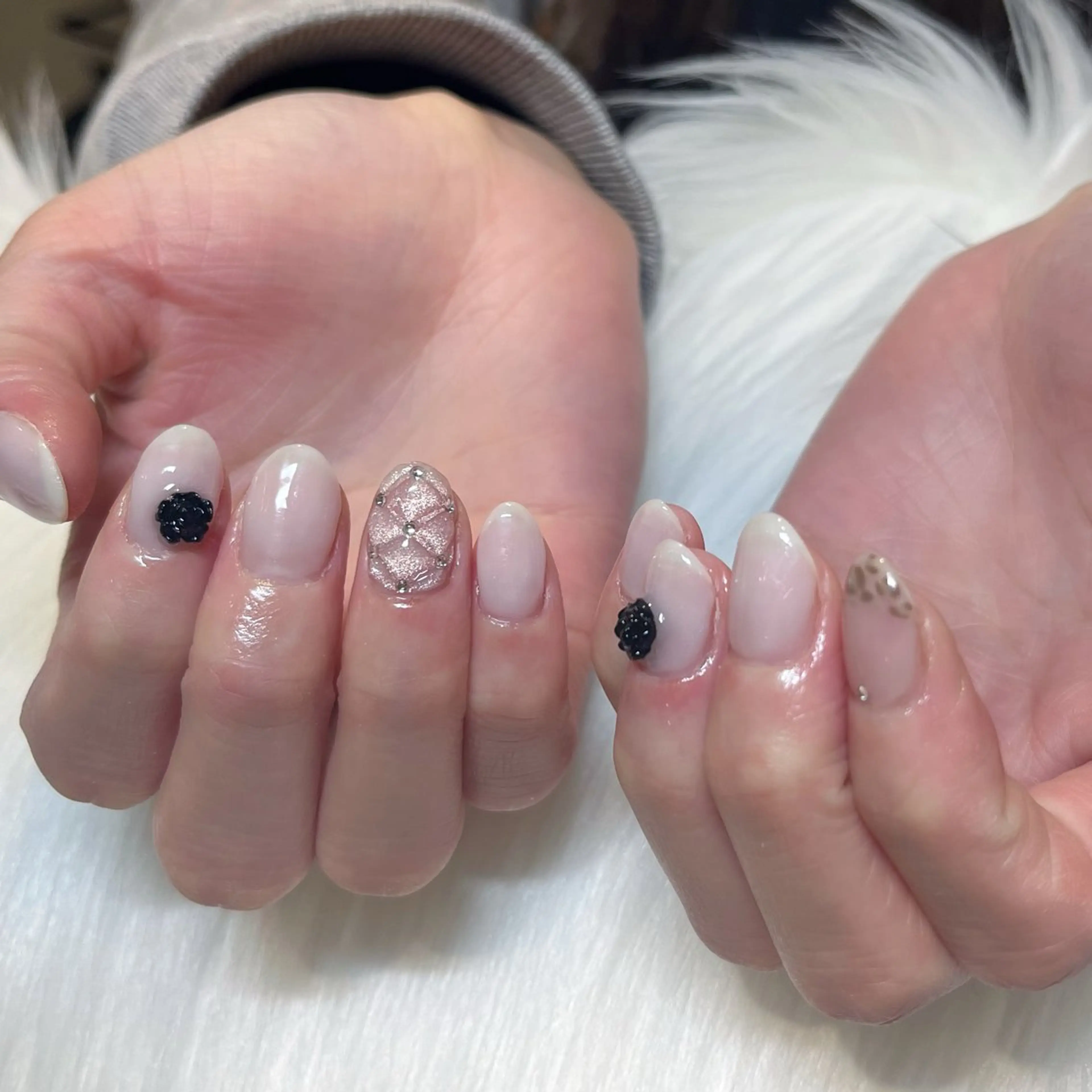 ネイル ハンドネイル KOKONA 🎀のネイルデザイン