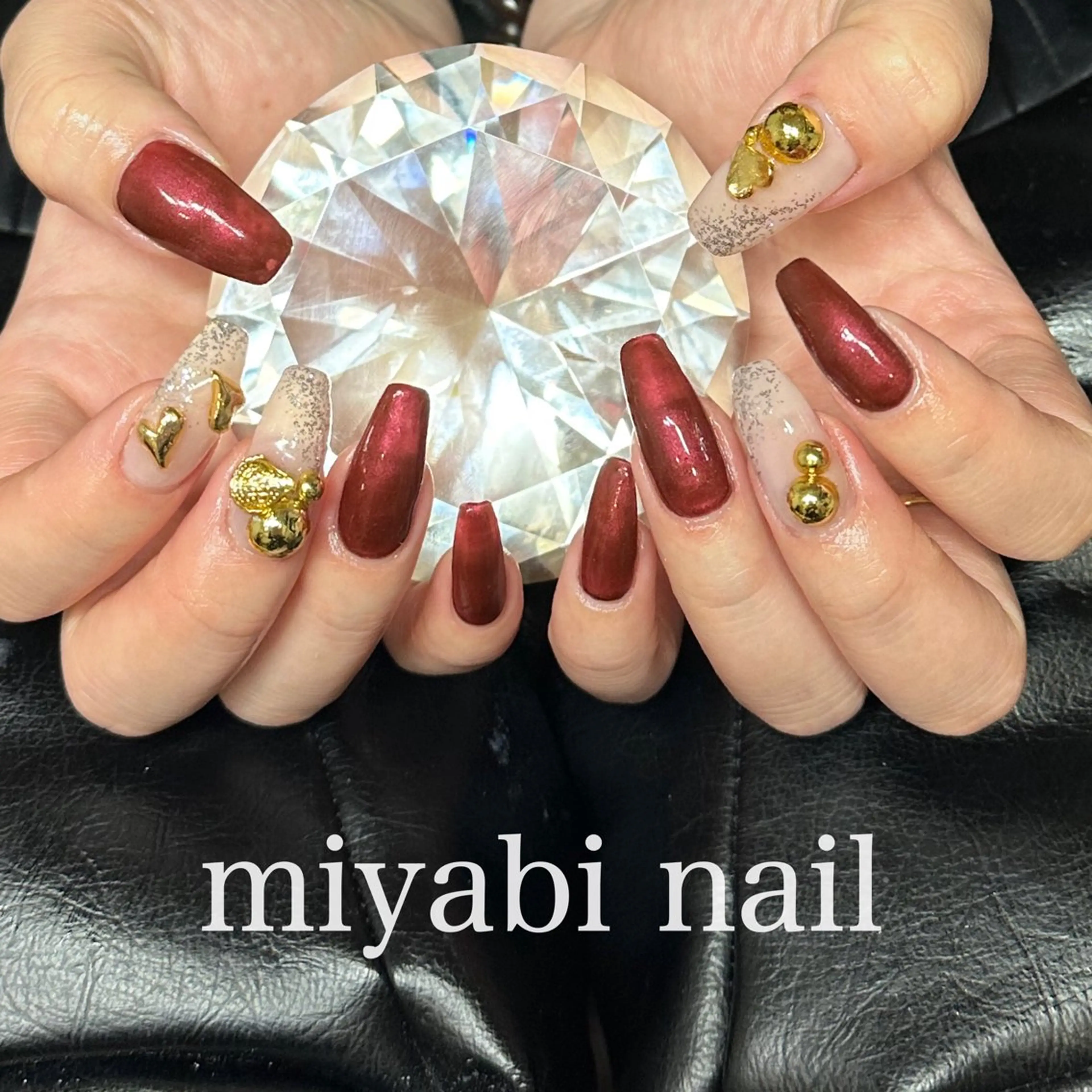 ネイル ボルドー ジェルネイル ゴールド ハート ロングネイル ハンドネイル miyabi nail 桂川駅近くのネイルデザイン