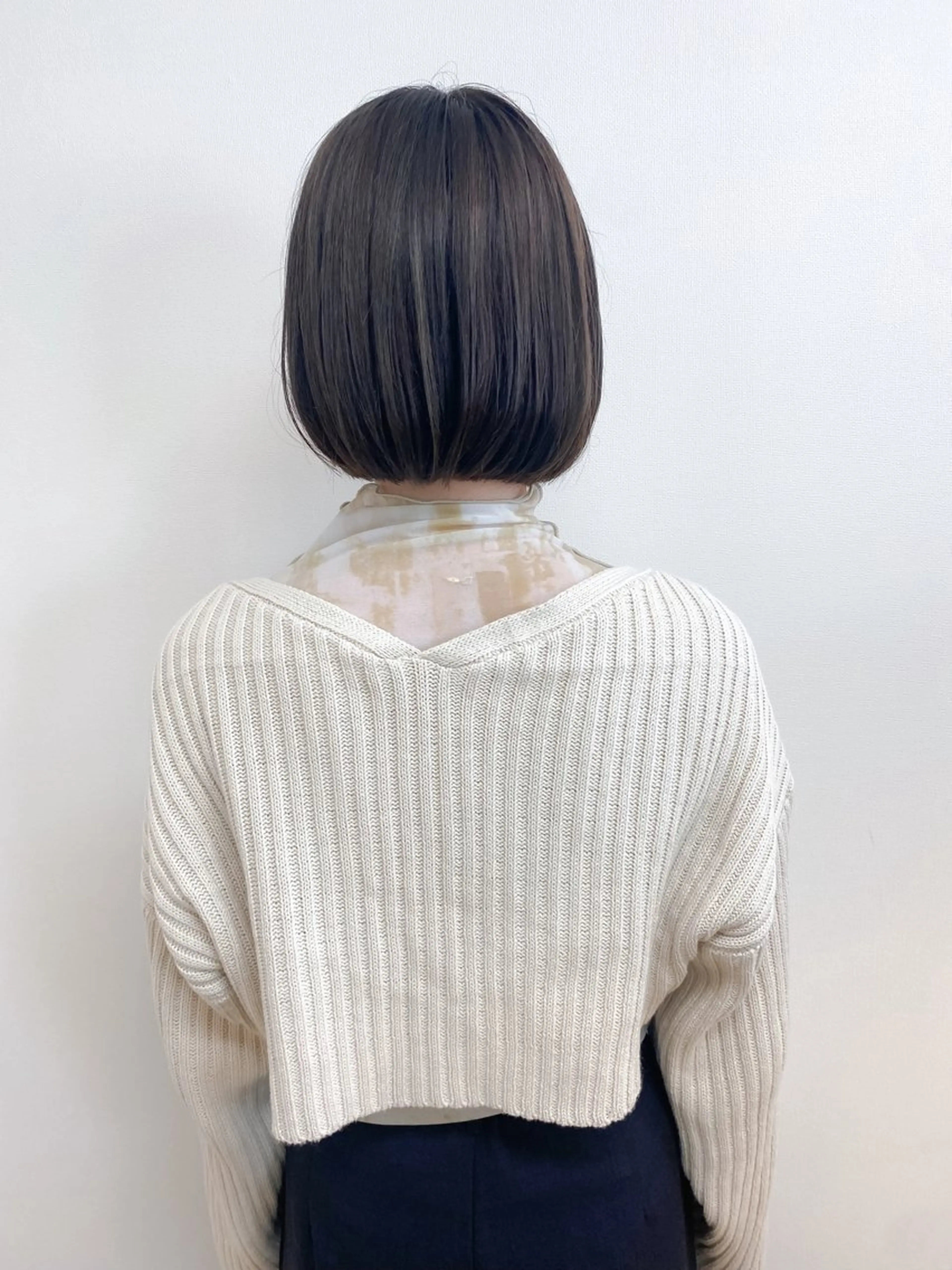 ショート カラー KYARA HALF 【アカデミー】のヘアスタイル