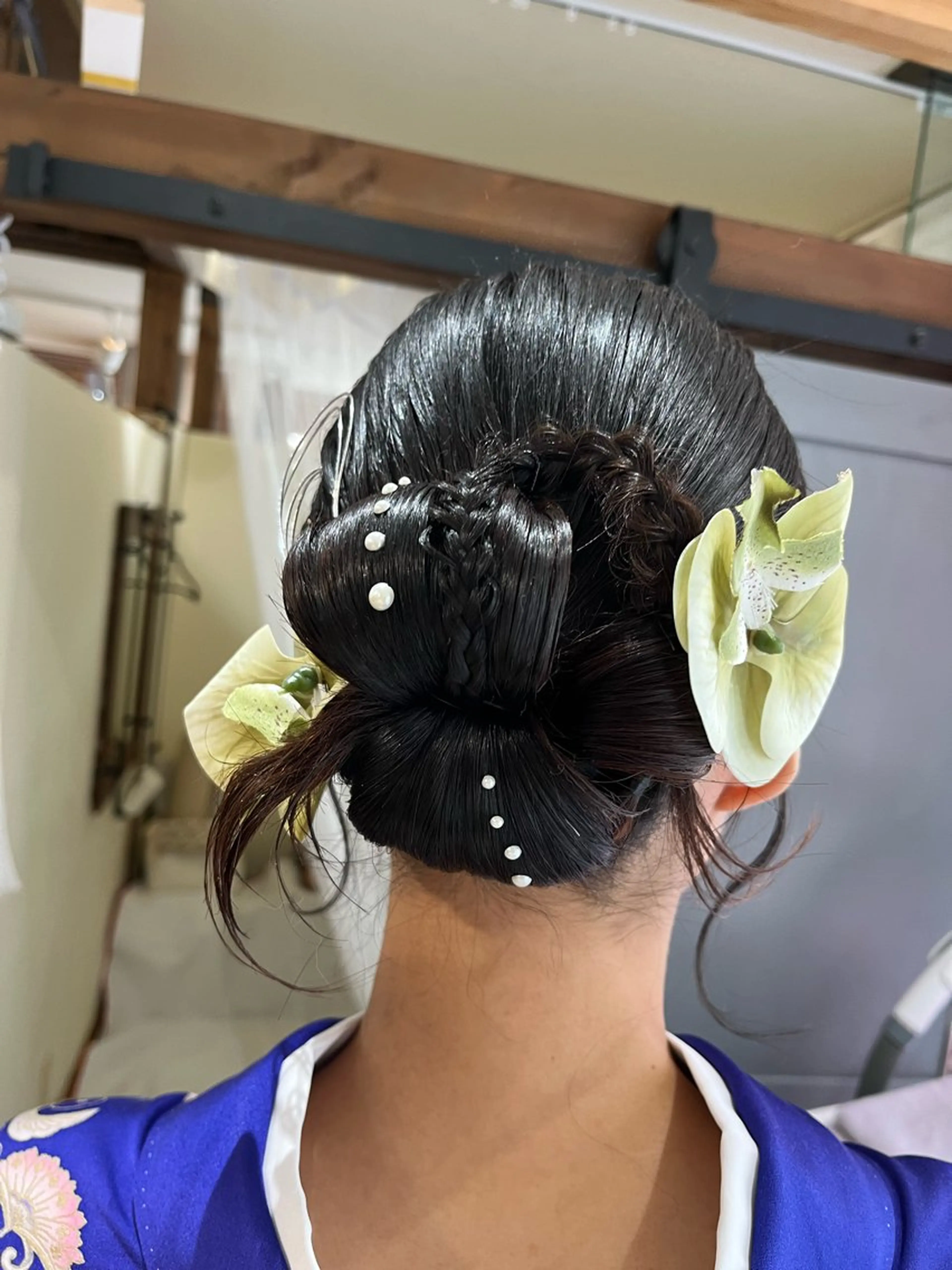 おでかけヘアセット　ハーフアップ　フルアップの写真