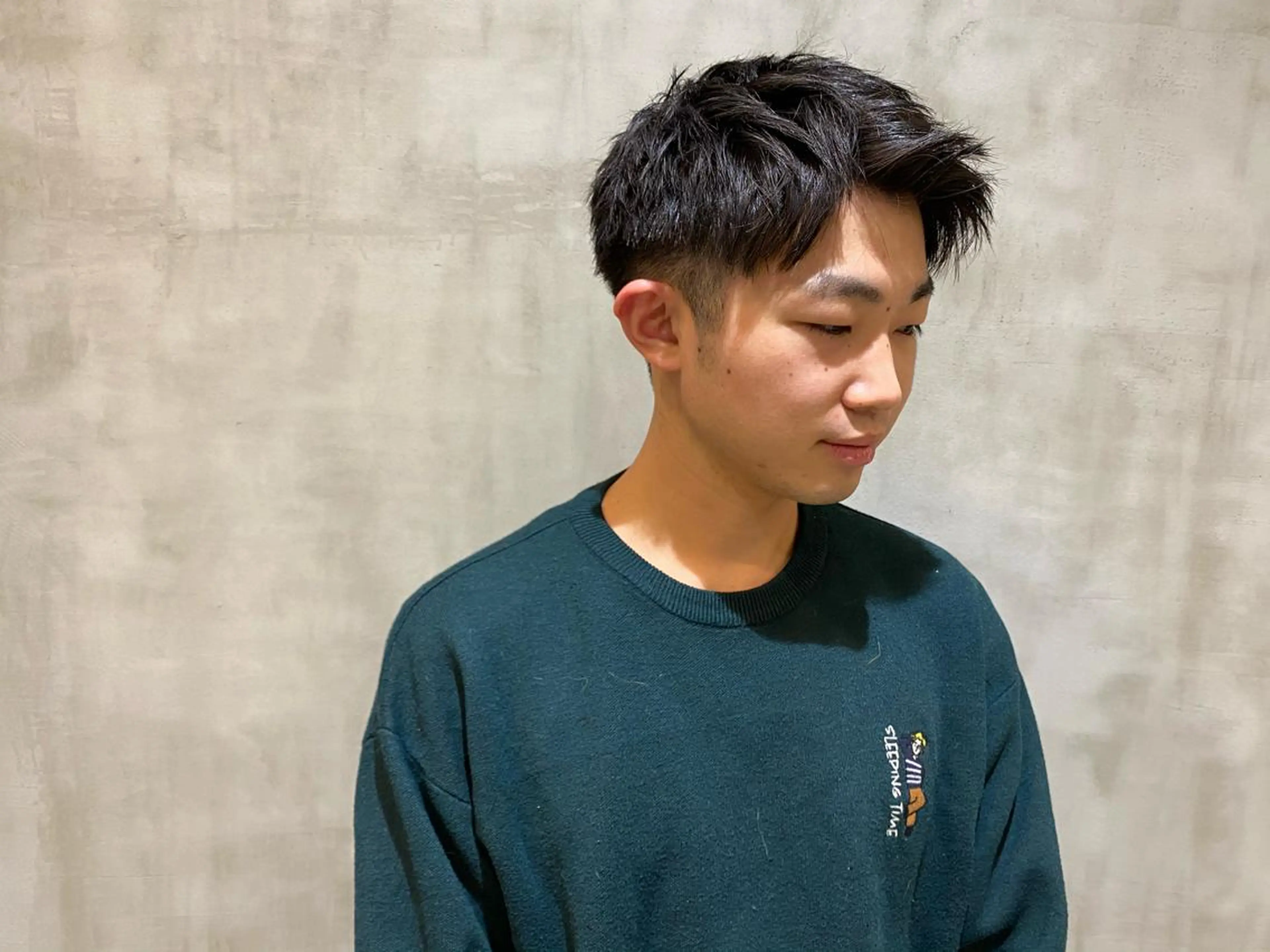 メンズ 鈴木 美紅のヘアスタイル