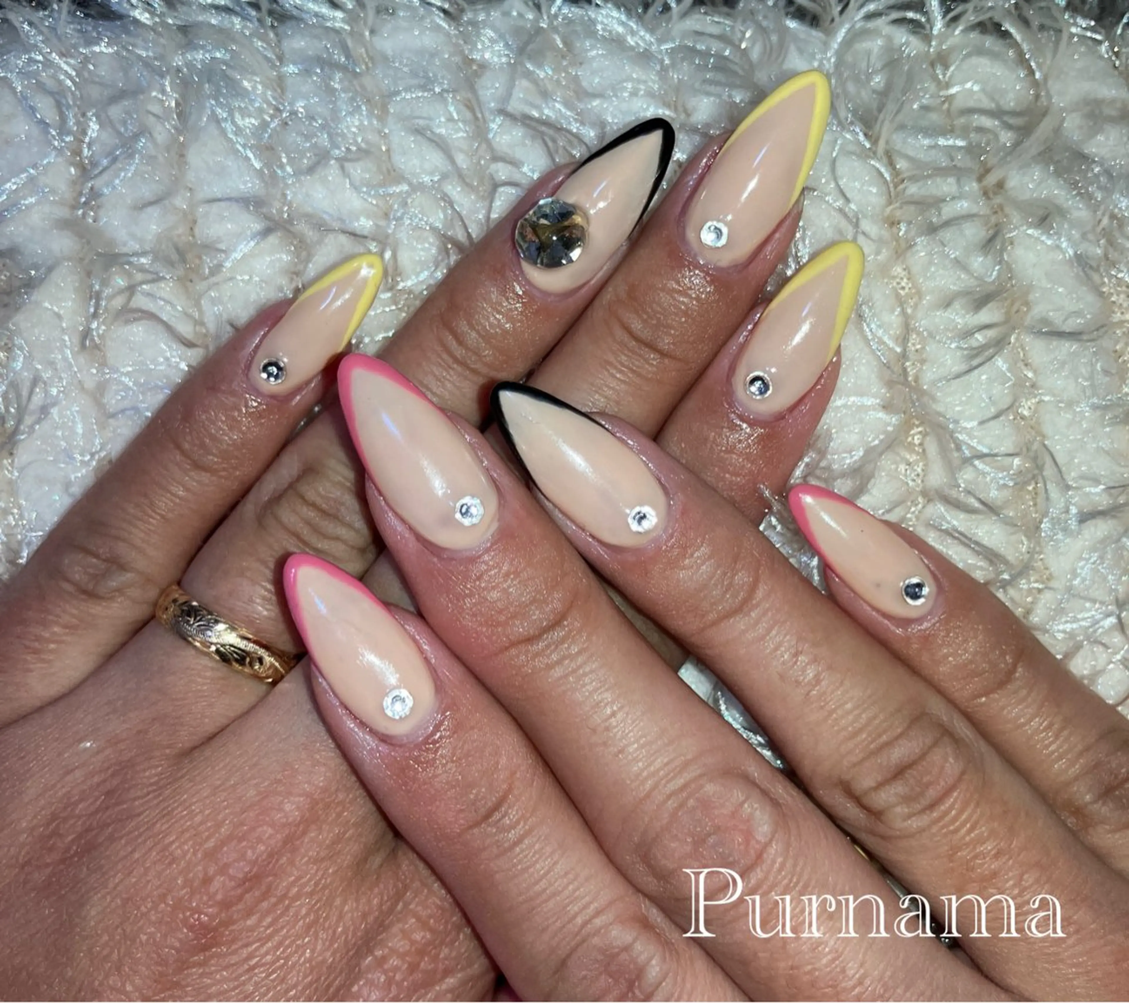 ネイル フレンチネイル Purnama(プルナモ)所属・Purnama あきのネイルデザイン