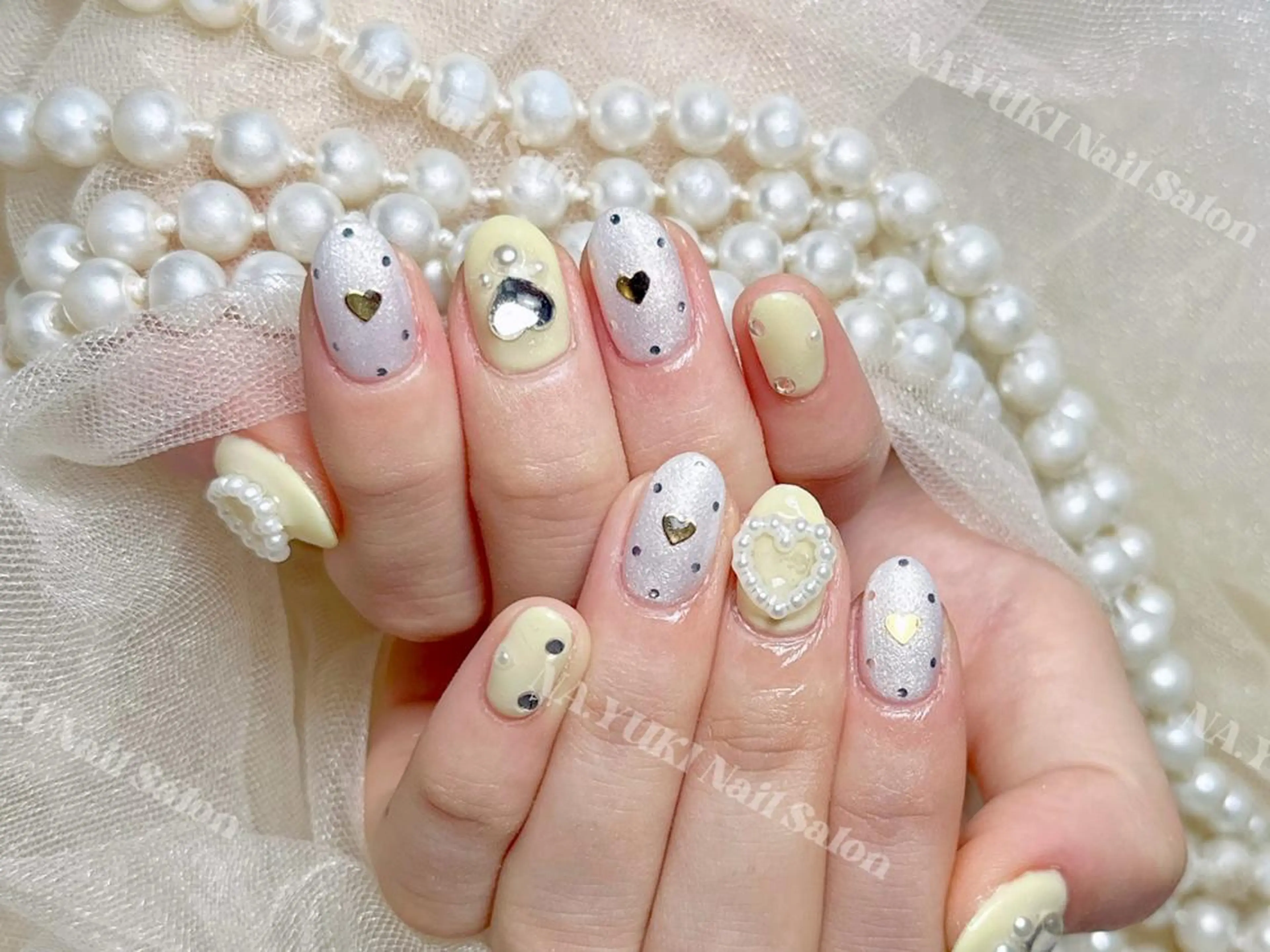 マツエク・マツパ Queenie 🦋のネイルデザイン