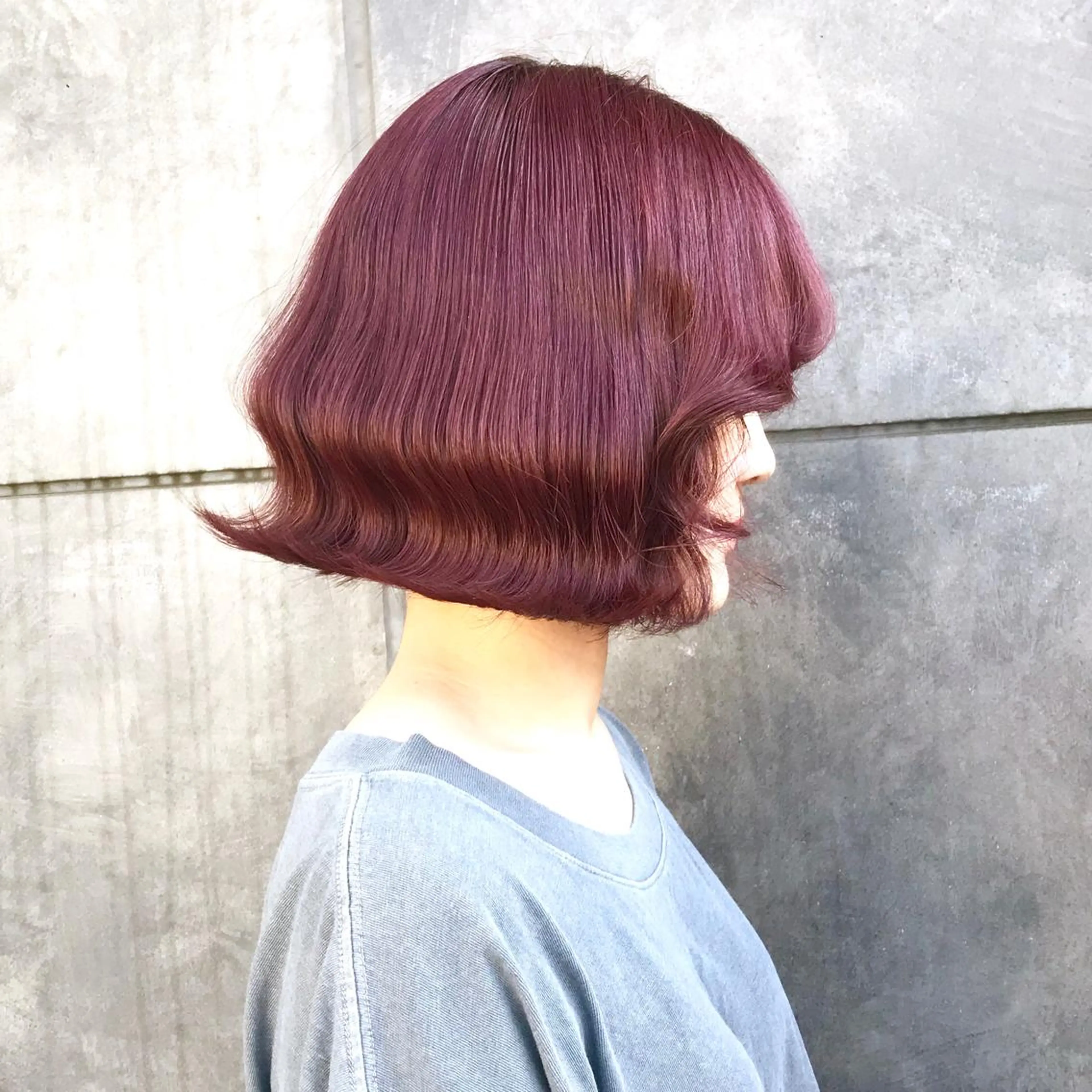 ショート カラー ブリーチ タンバルモリ ムルギョル巻き 韓国風ヘア シースルーバング サロウィン所属・K-POP好き美容師 🇰🇷Kai.Yのヘアスタイル