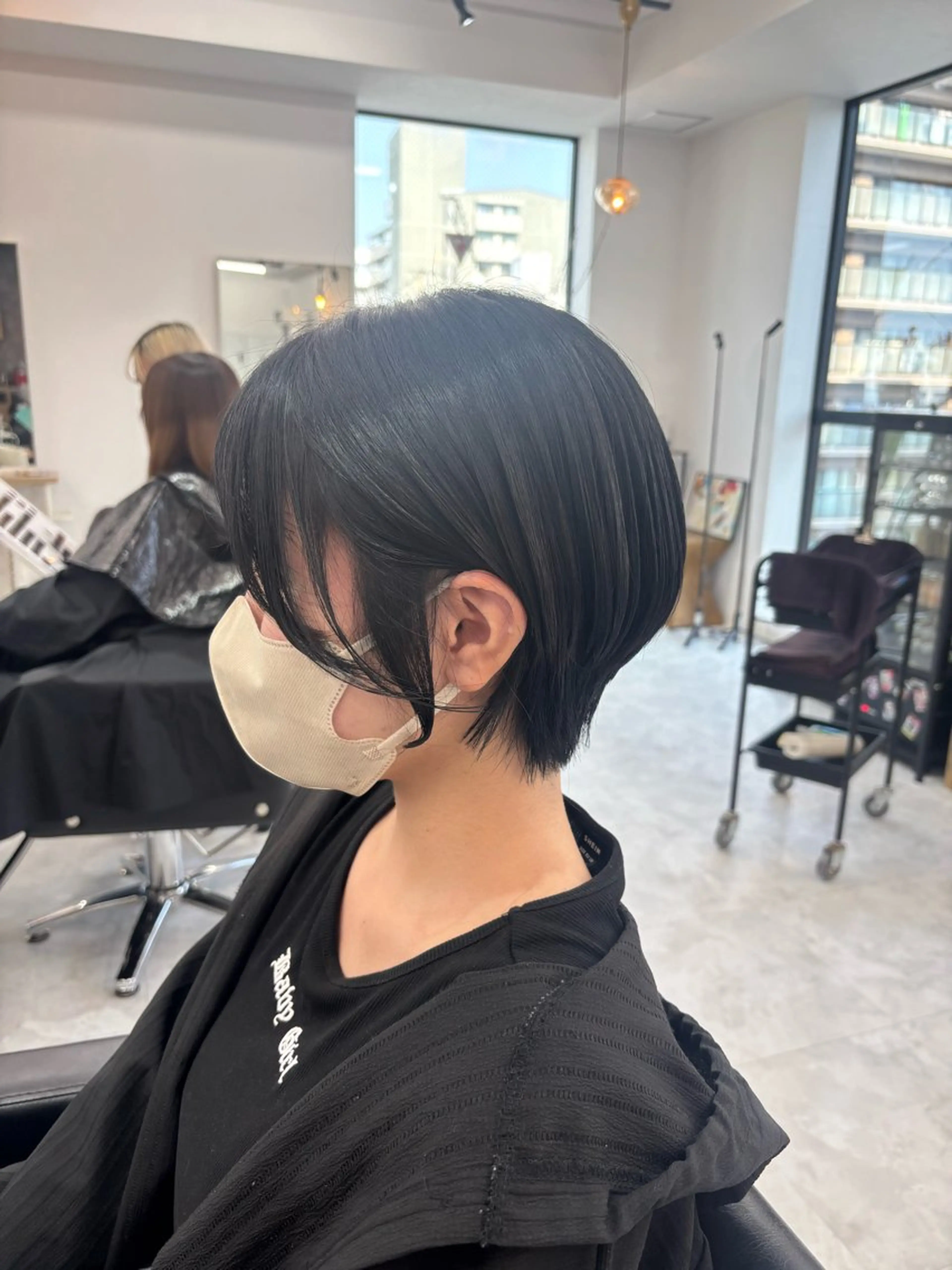 ショート 漆畑 莉奈のヘアスタイル