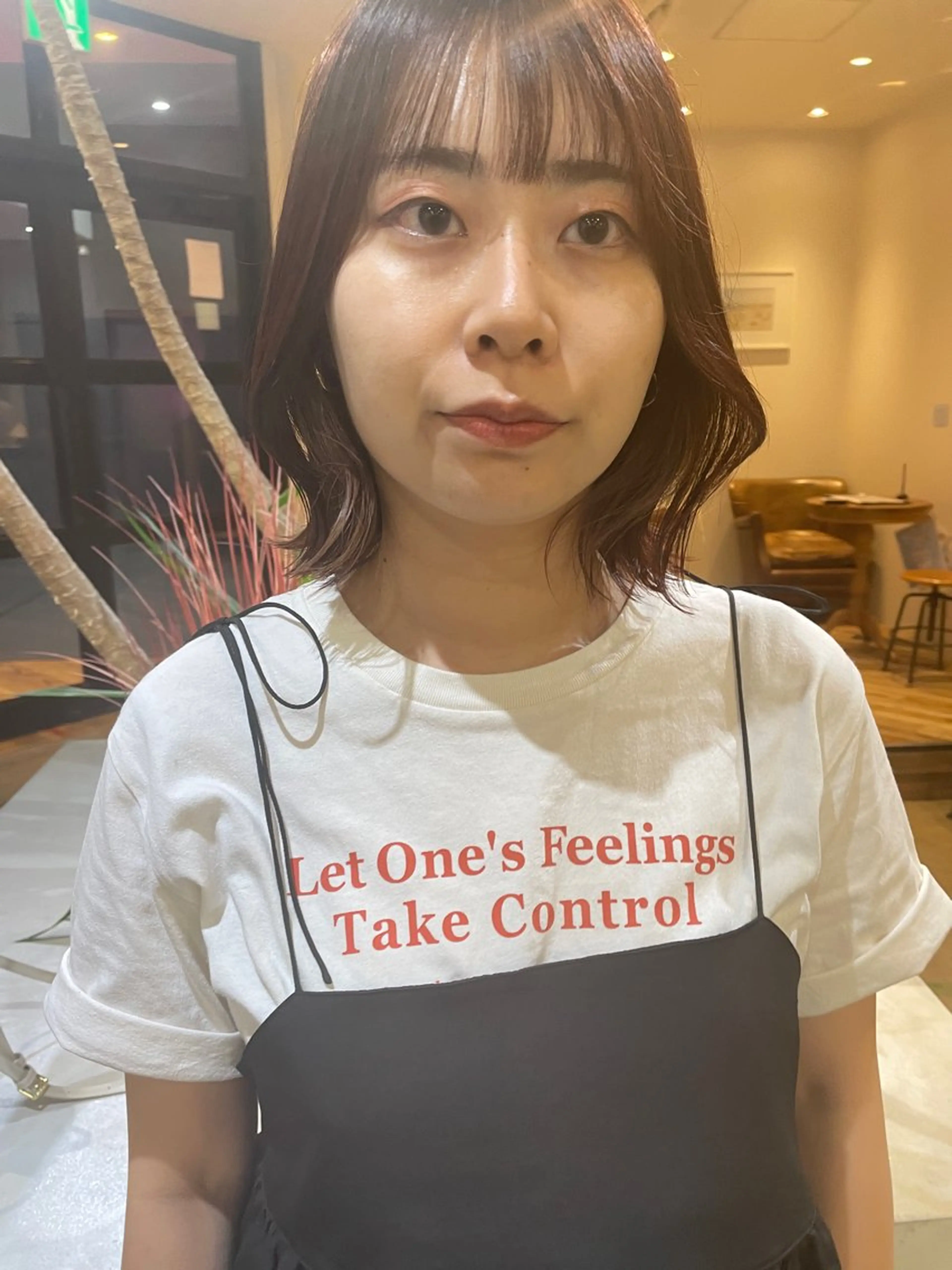 ミディアム カット ヘアカラー トリートメント 透明感ニュアンス 柔らかstyle🤍のヘアスタイル