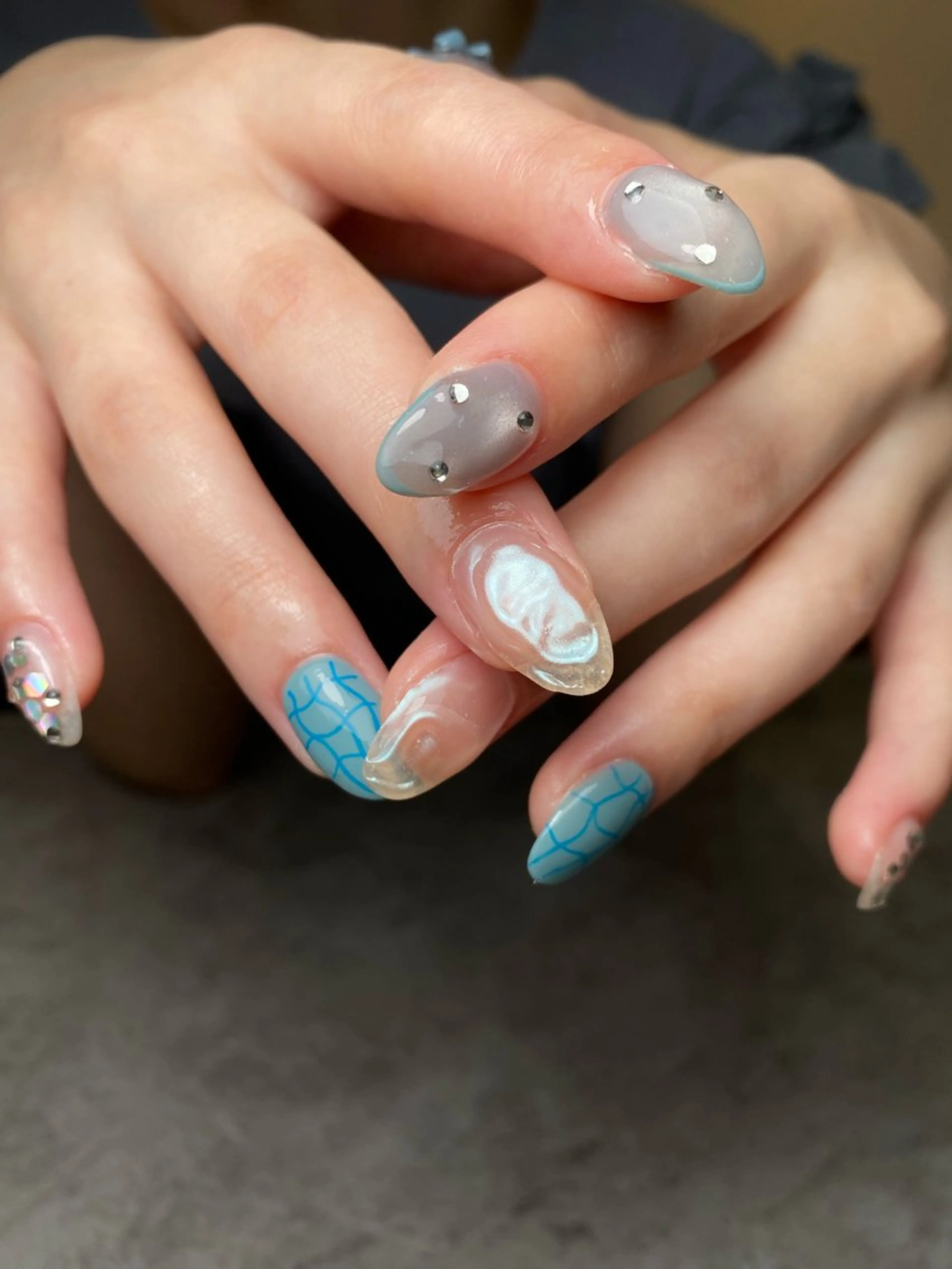 ネイル ハンドネイル STAR RIVER【スターリバー】所属・MIKI🌼 個性派ネイル🌈のネイルデザイン
