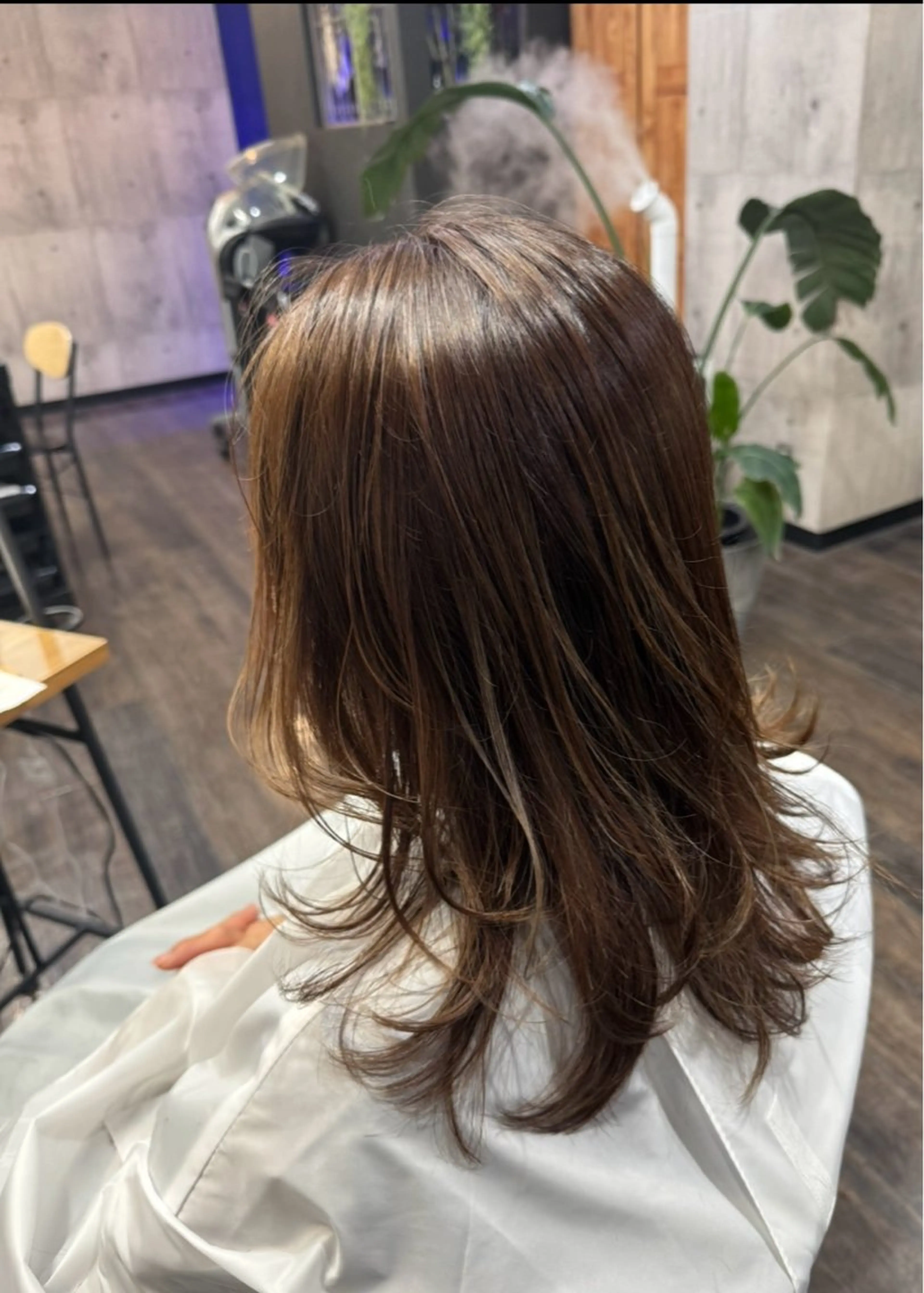 セミロング ヘアカラー XELVE所属・レイヤーカット特化 💜SARIのヘアスタイル