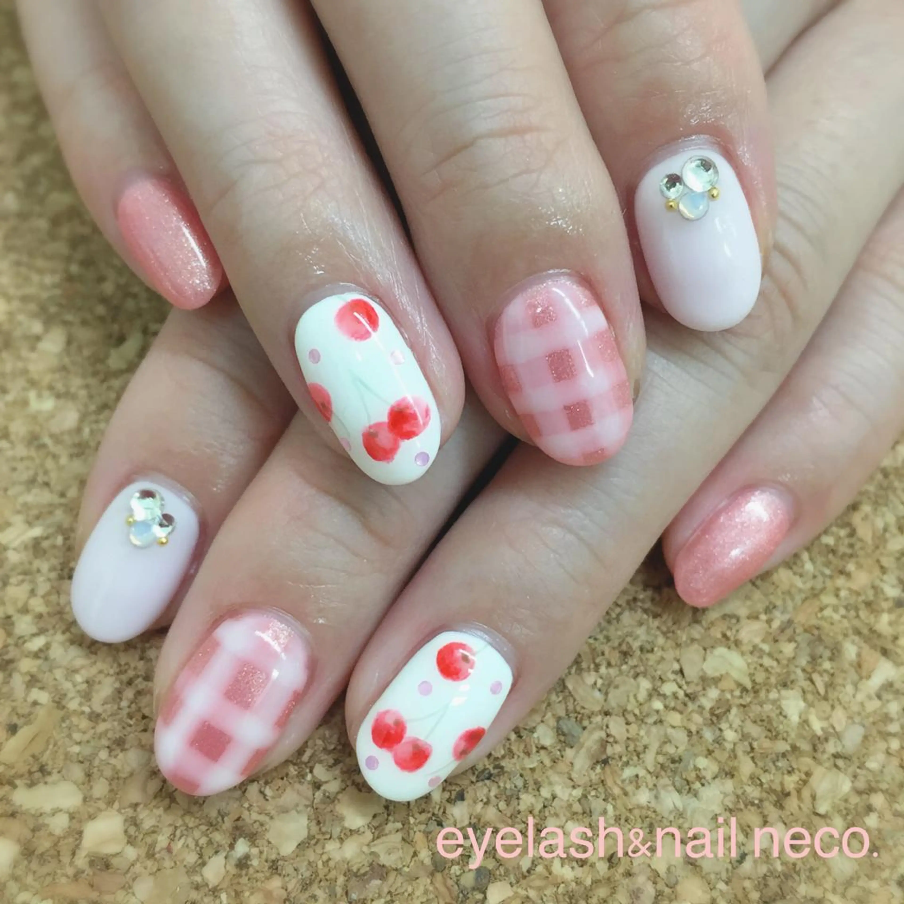 ネイル 🌼大西洋子 laughl🌼のネイルデザイン