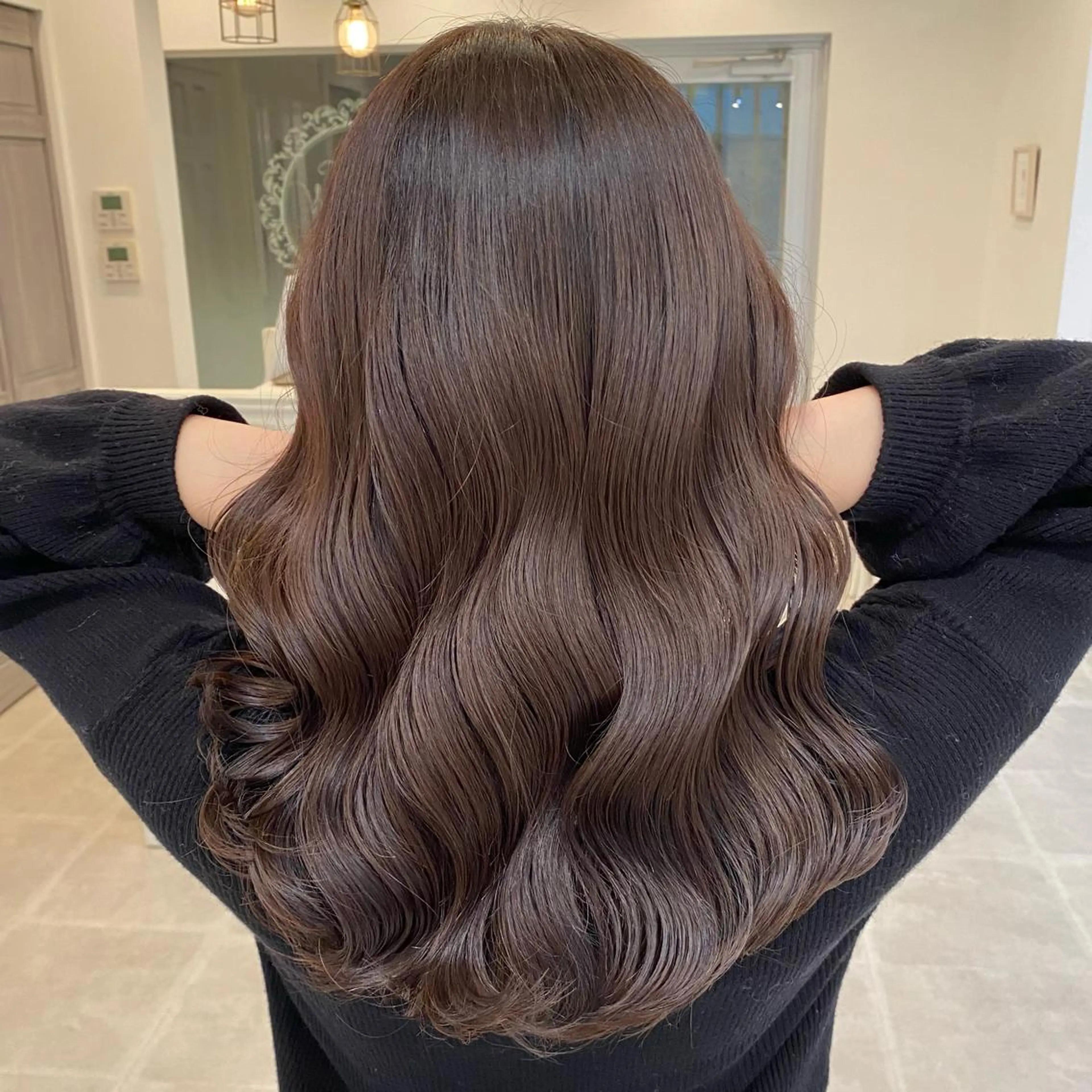 ロング ハイライト 髪質改善 韓国風ヘア 縮毛矯正 トリートメント カット ヘアカラー トリートメント ブリーチなし✨艶髪 カラー𓃲YAGIのヘアスタイル