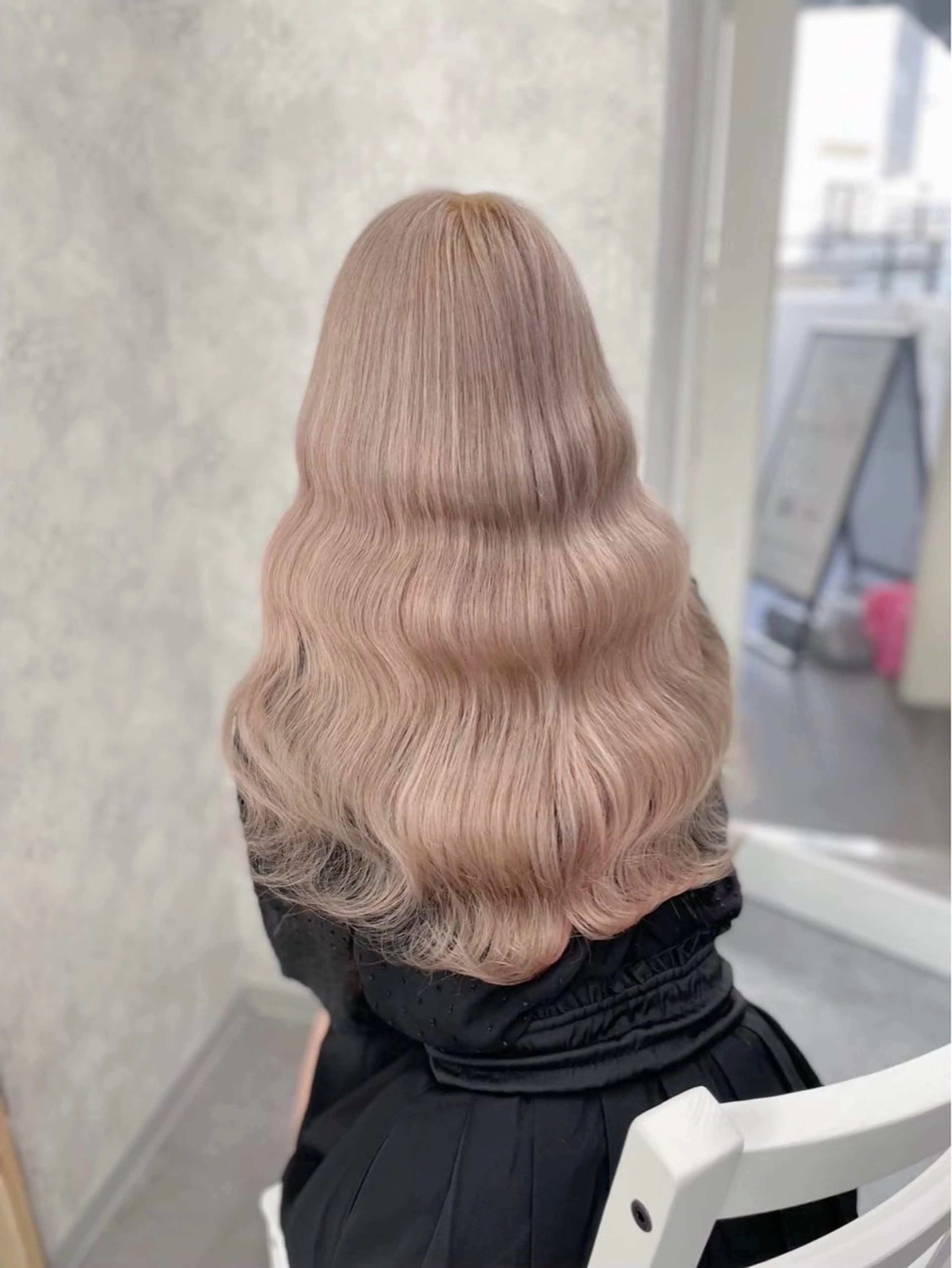 ロング ⚜️抜け感×艶カラー ⚜️ちづるのヘアスタイル
