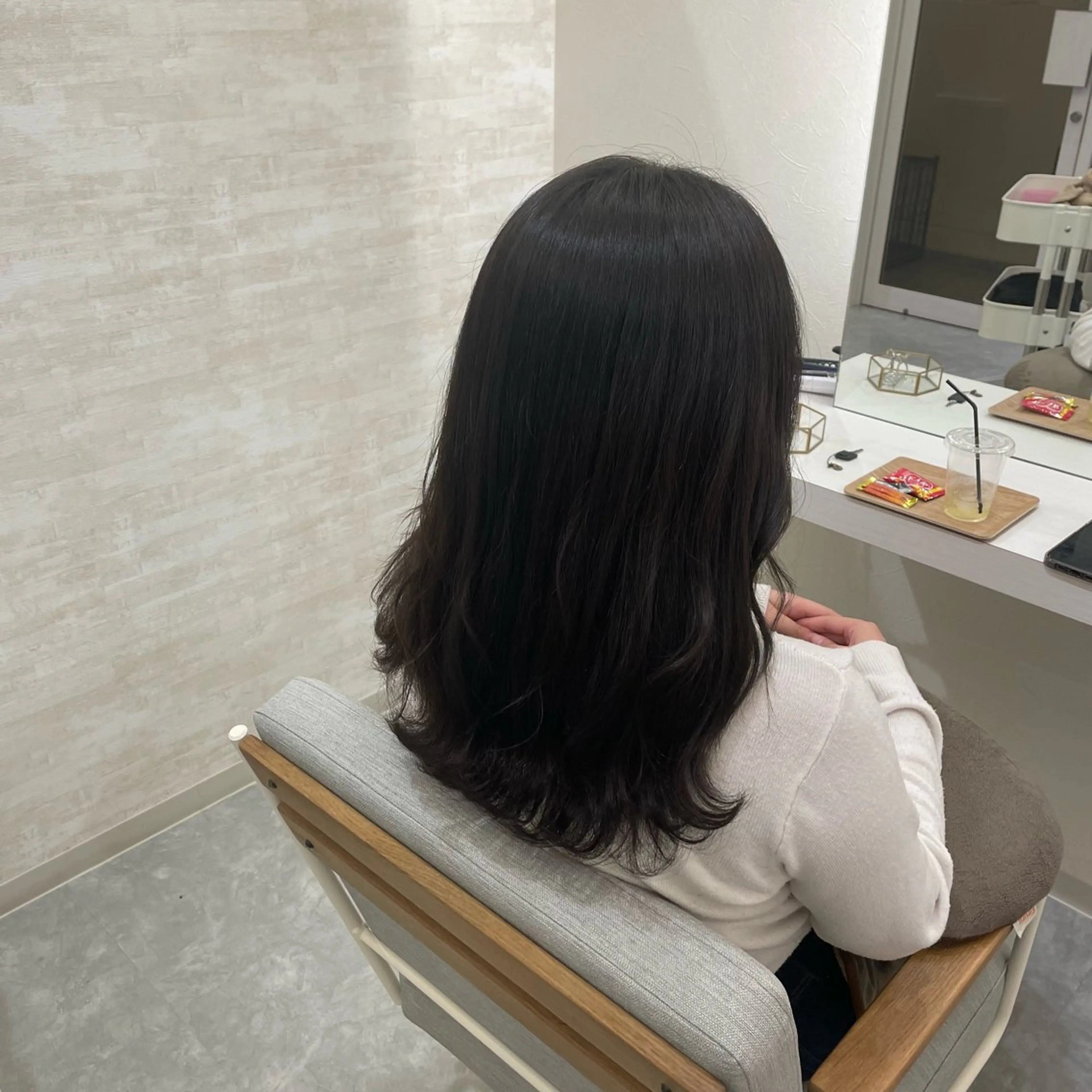 セミロング カラー ブラウンカラー 透明感カラー オリーブブラウン 髪質改善&ヘアケア /菊池琉那のヘアスタイル