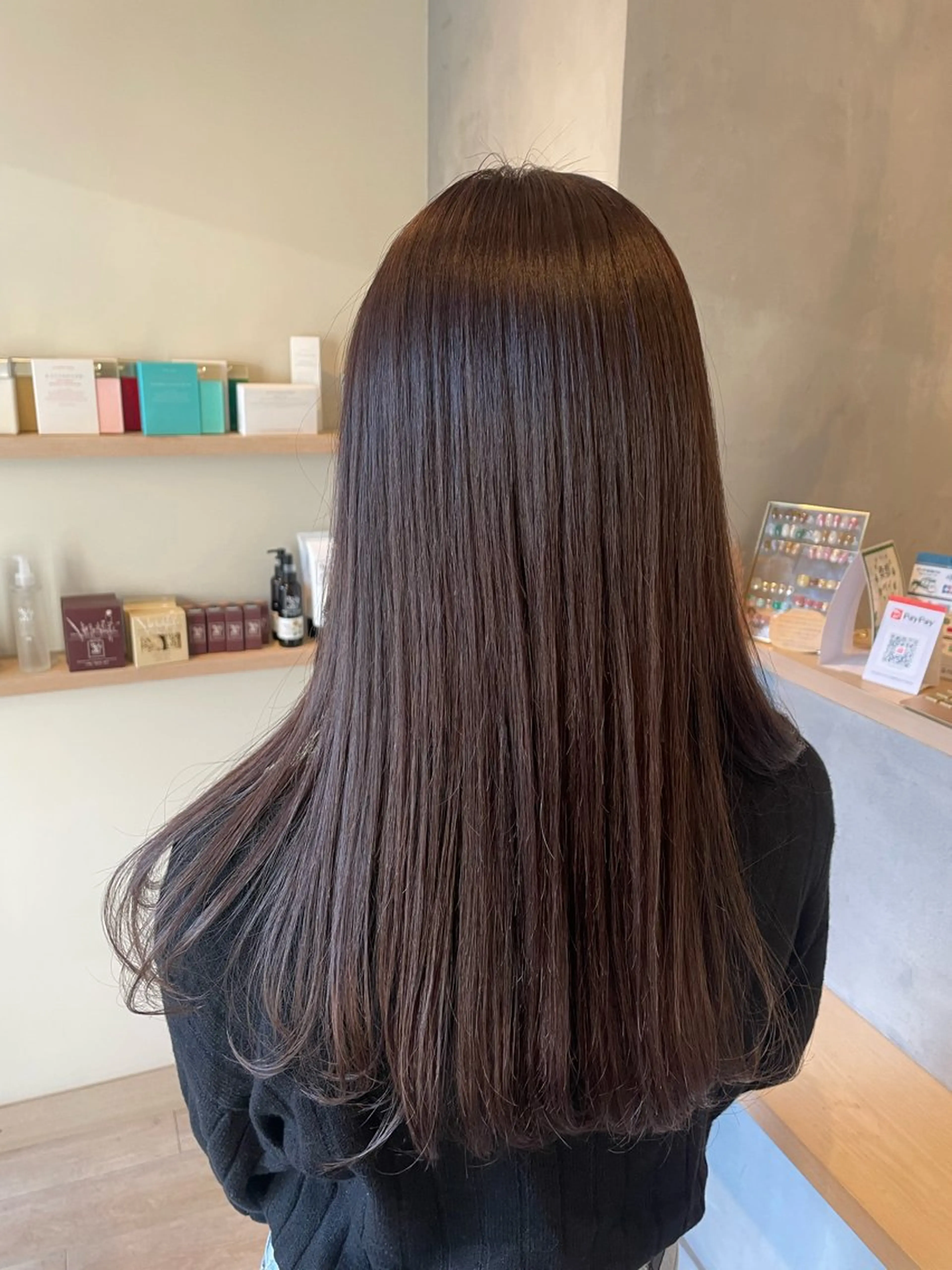 ロング ヘアカラー トリートメント アイナ ROCCOのヘアスタイル