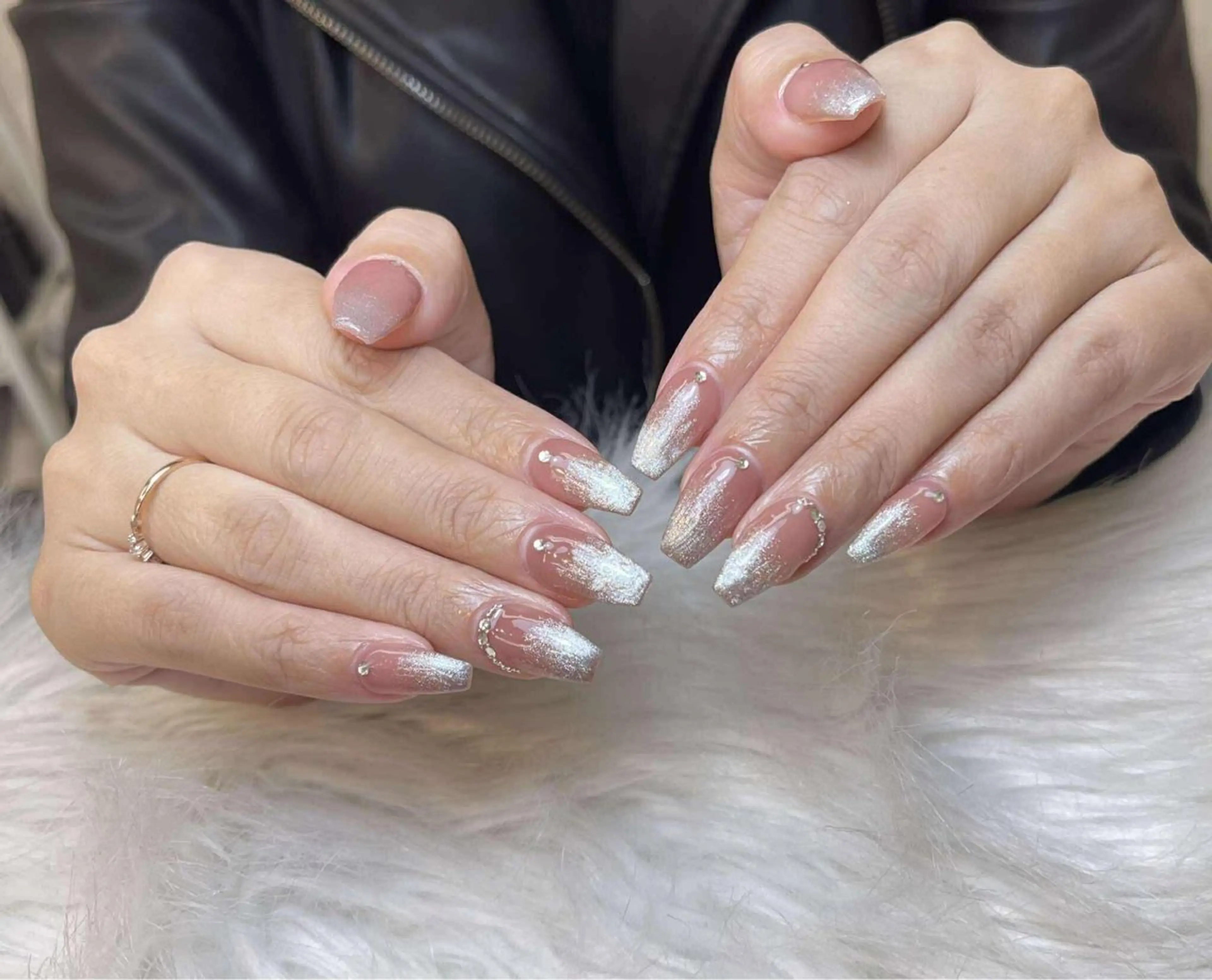 ネイル アートネイル 成人式 ジェルネイル ニュアンスネイル 夏ネイル ハンドネイル Jenn Nail Salonのネイルデザイン