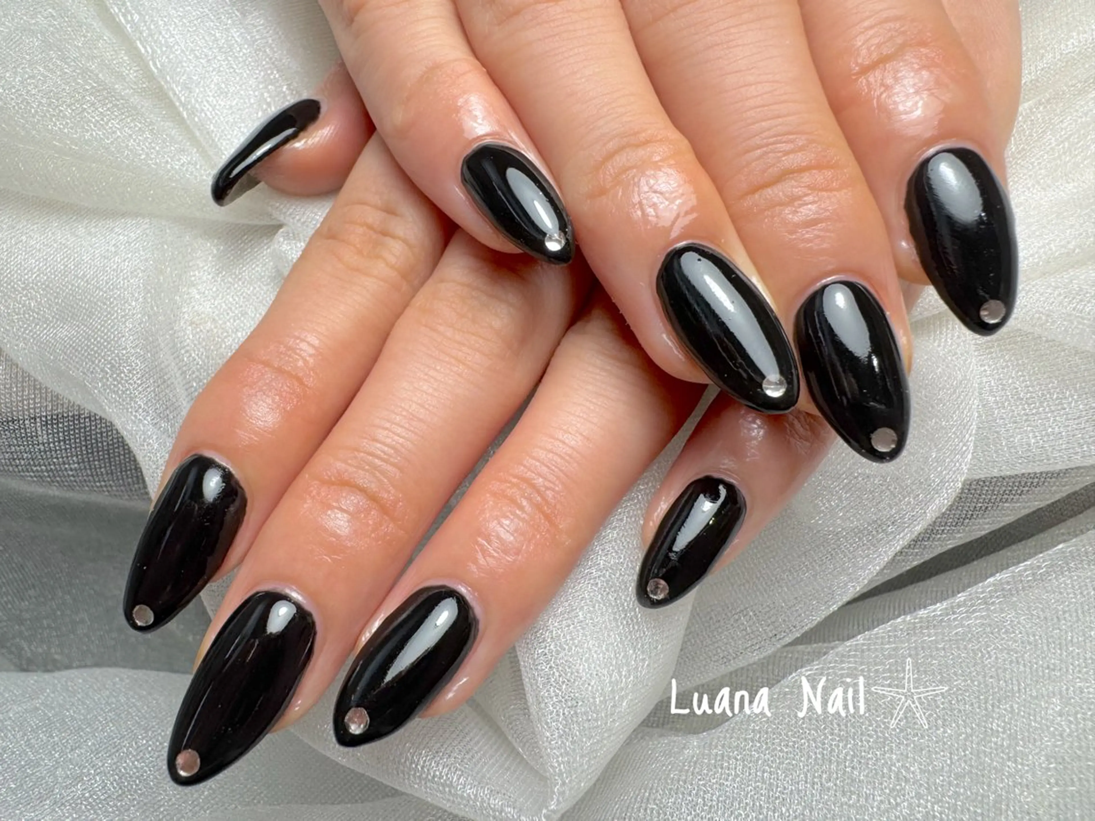 ネイル ハンドネイル Luana Nailのネイルデザイン