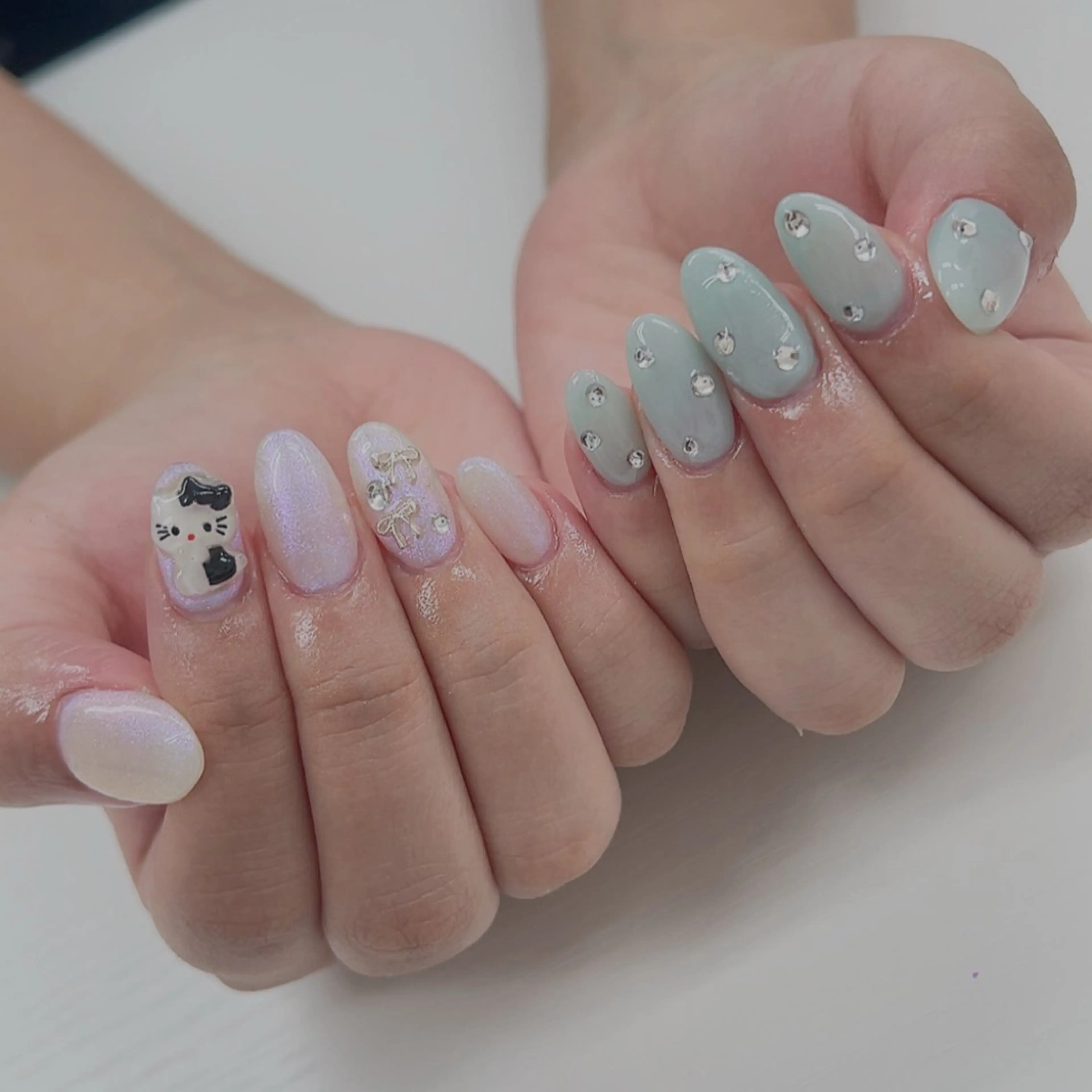 ネイル ハンドネイル Le Clavier  Nail Salon所属・佐藤 ゆきのネイルデザイン