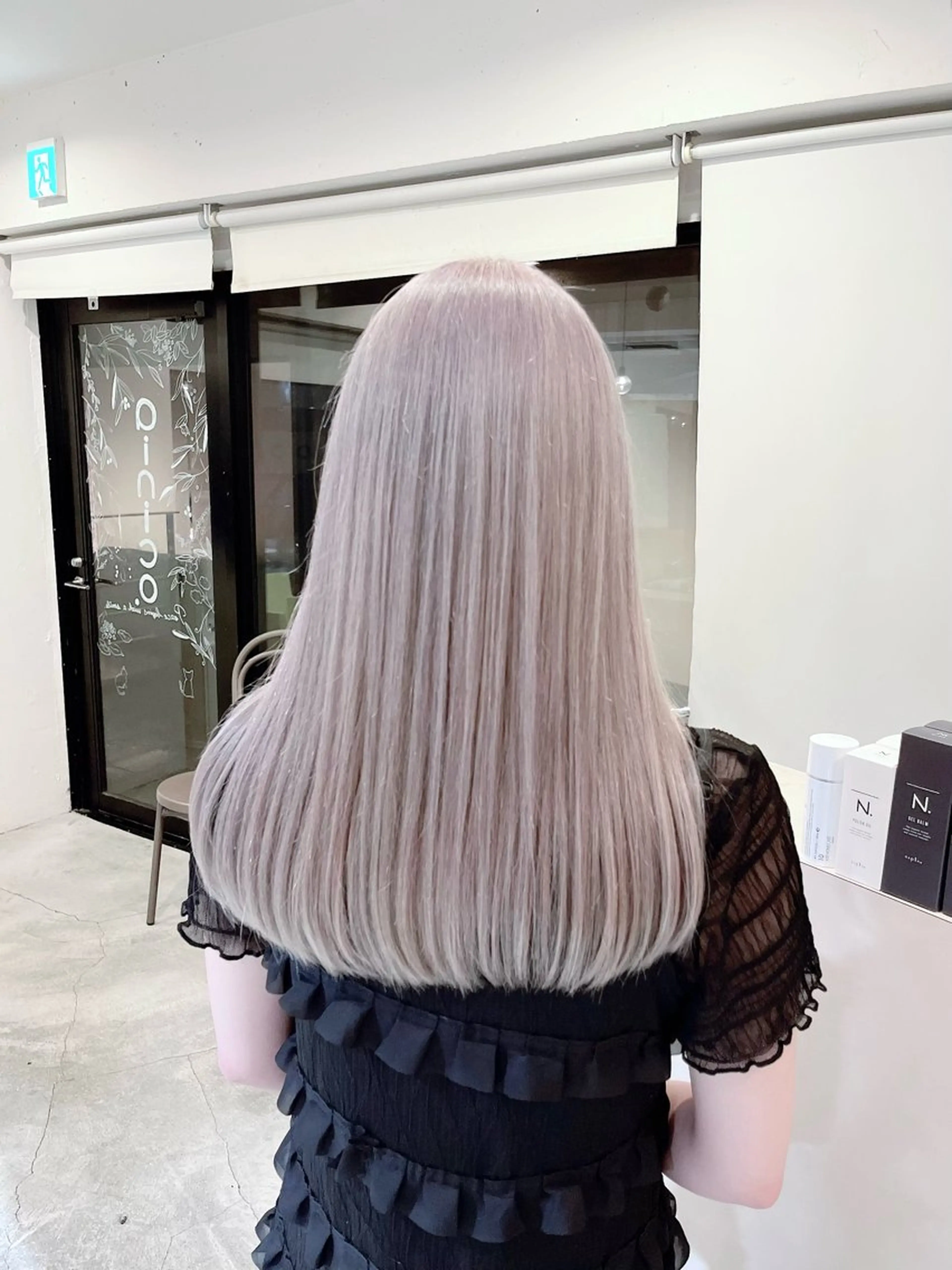 ロング カラー ベージュカラー ブリーチ ホワイトベージュ トリートメント 💗モテ髪 ハイトーンあや💗のヘアスタイル