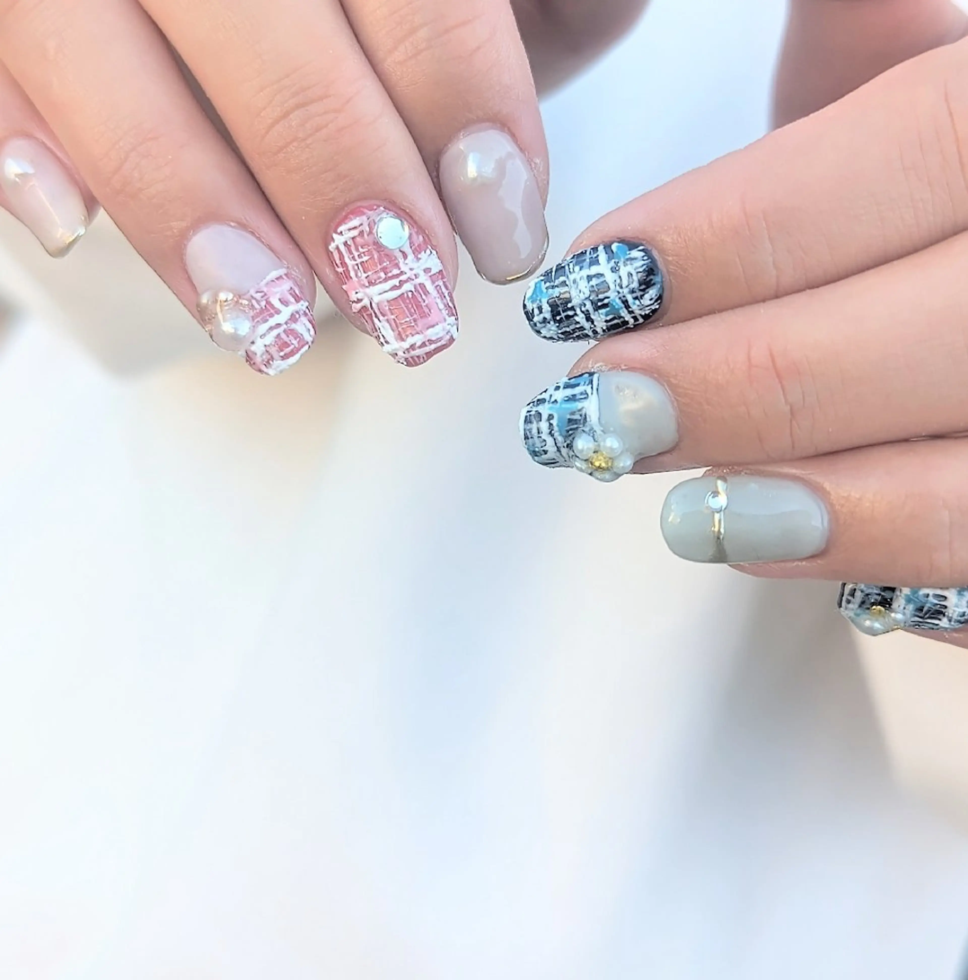 ネイル ツイードネイル ハンドネイル aycnail 　Ayakaのネイルデザイン