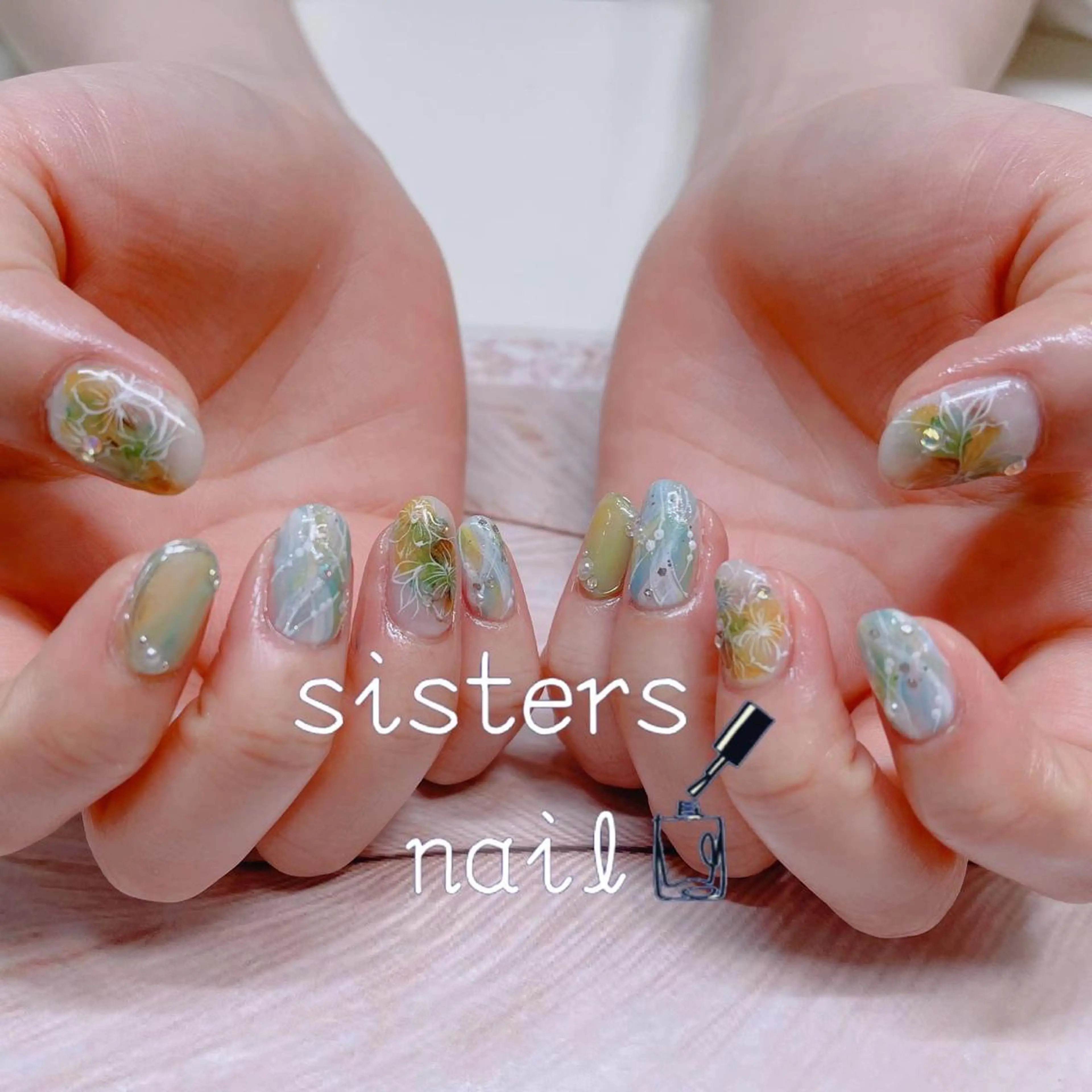 ネイル アートネイル フラワーネイル ニュアンスネイル ハンドネイル ハンドケア sisters nail.fのネイルデザイン