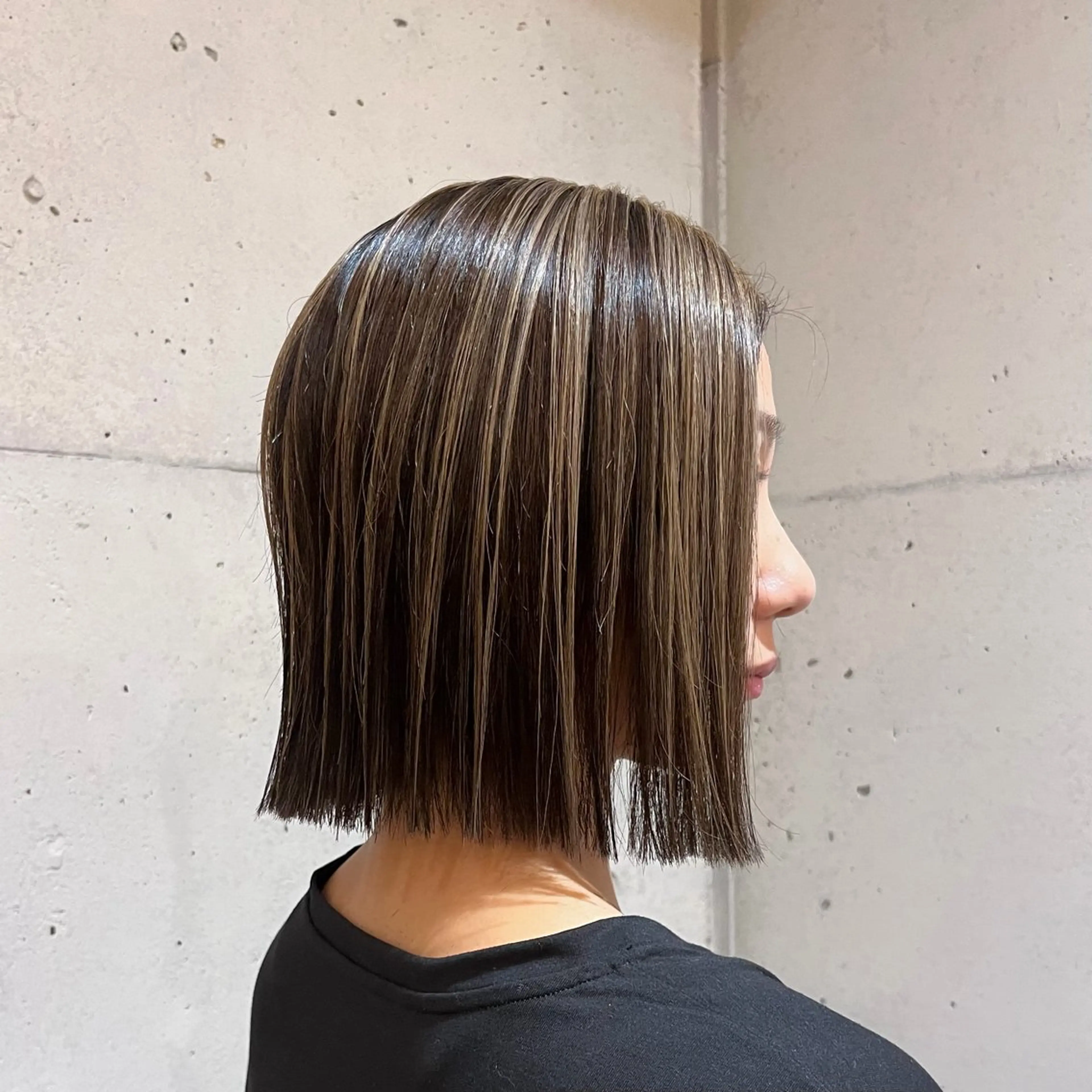 ミディアム カラー 🦖Maho🦖 ブリーチカラーのヘアスタイル