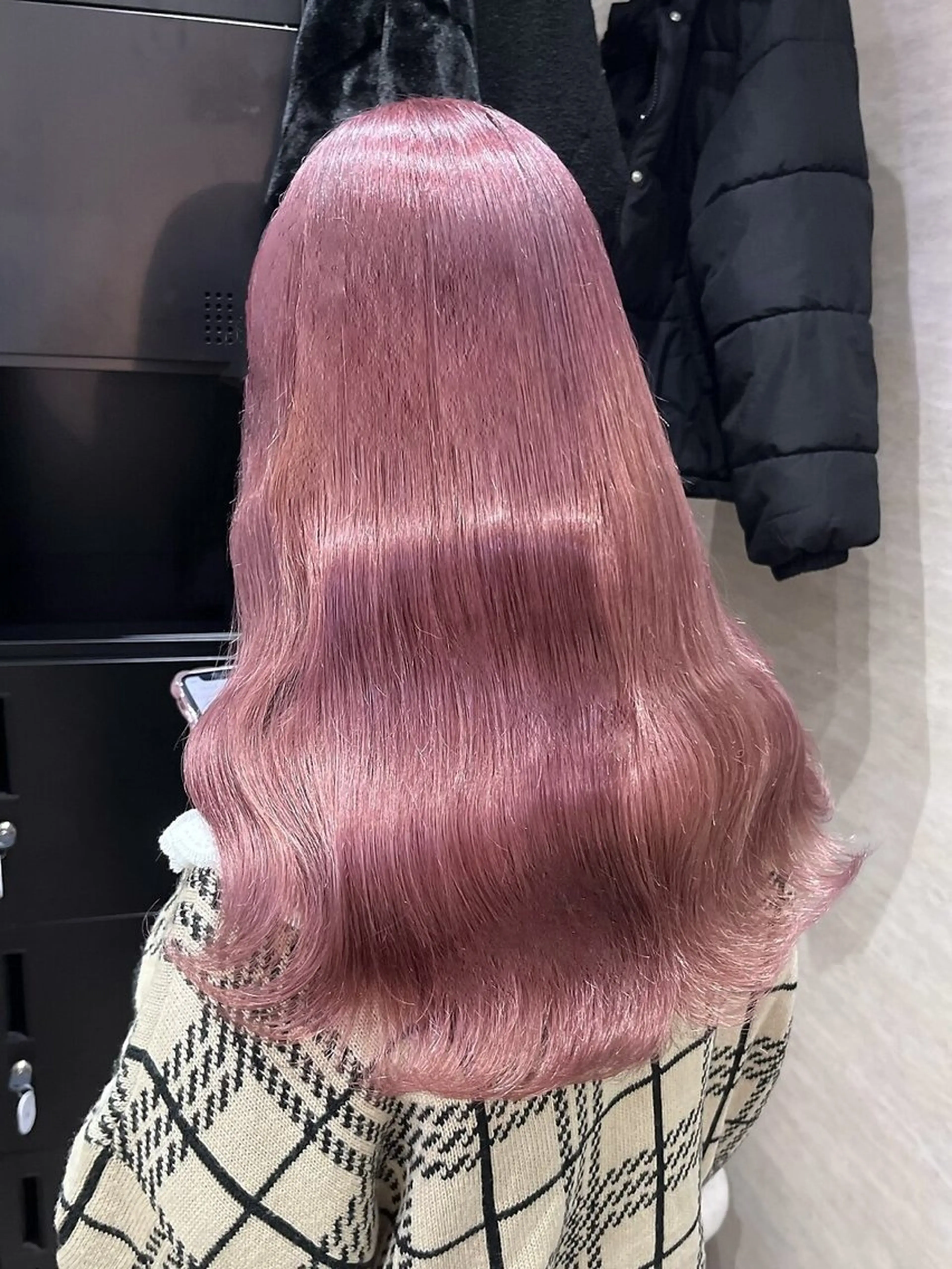 ロング カラー ブリーチ ケアブリーチ ピンクカラー ロング 💙Ami💙 elubylovisのヘアスタイル