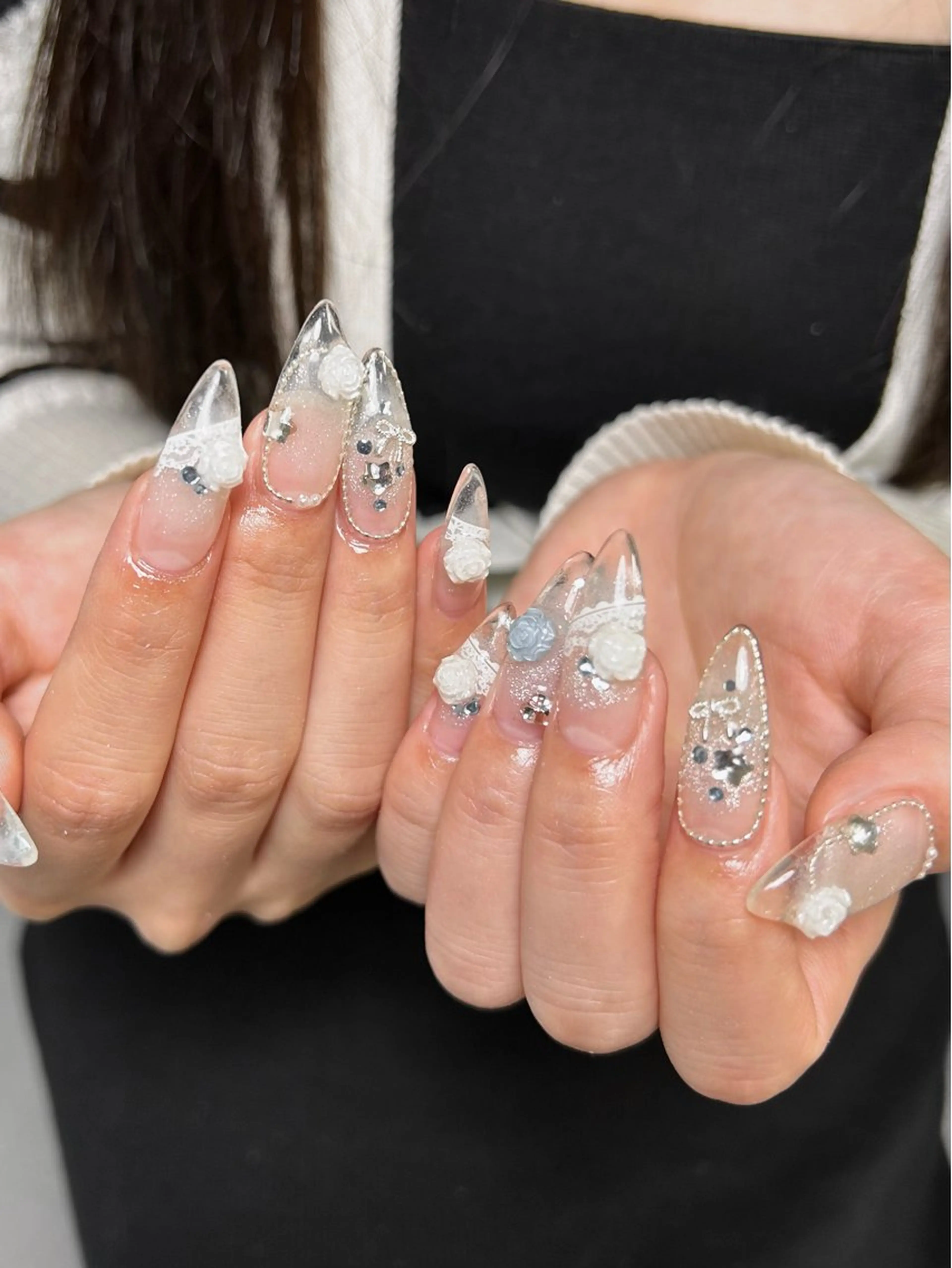 ネイル 長さ出し ハンドネイル SoLuna 【ソルナ】のネイルデザイン