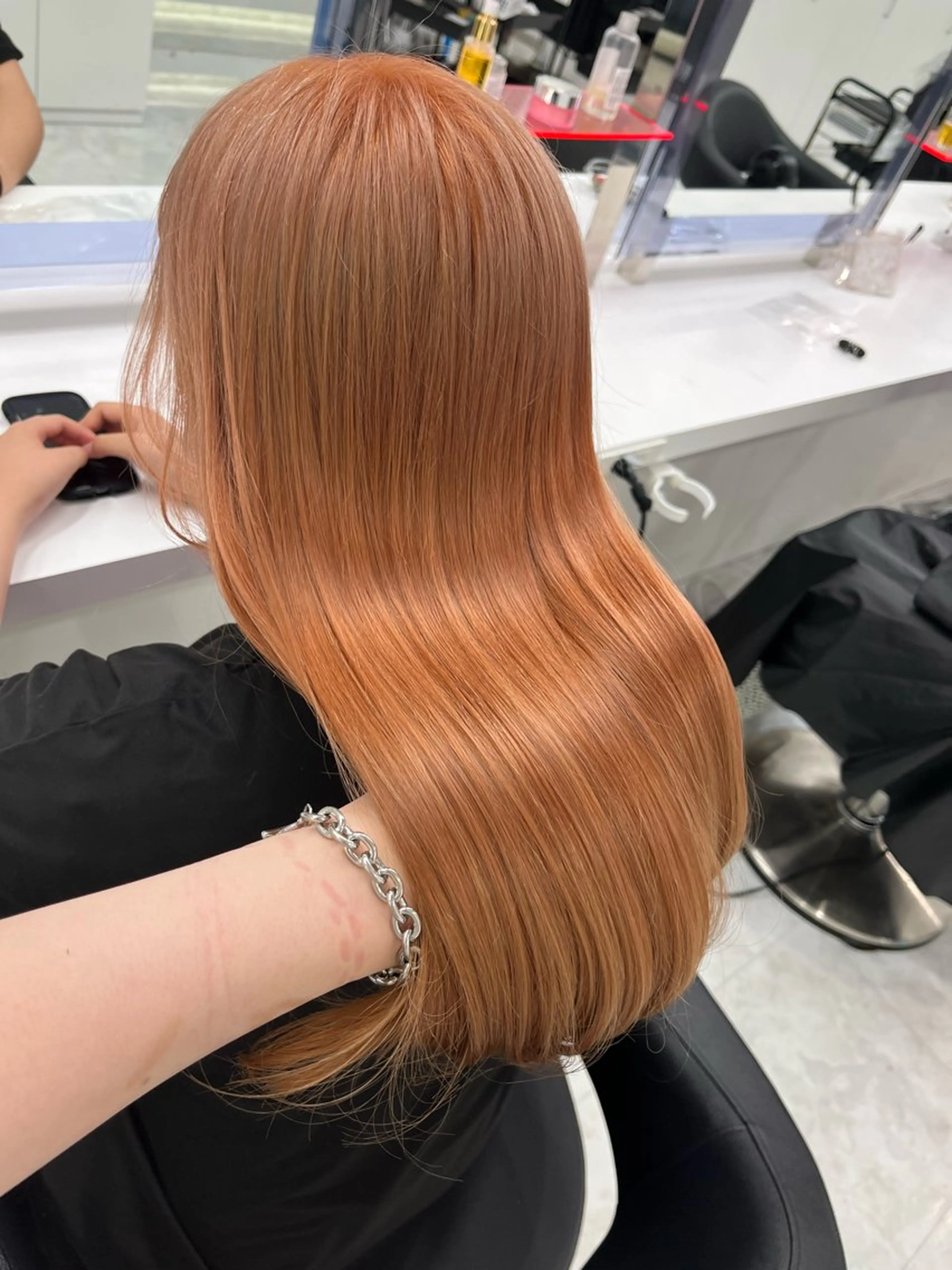 ロング カラー ワインレッド🍒ラベ ンダーKiyokaのヘアスタイル