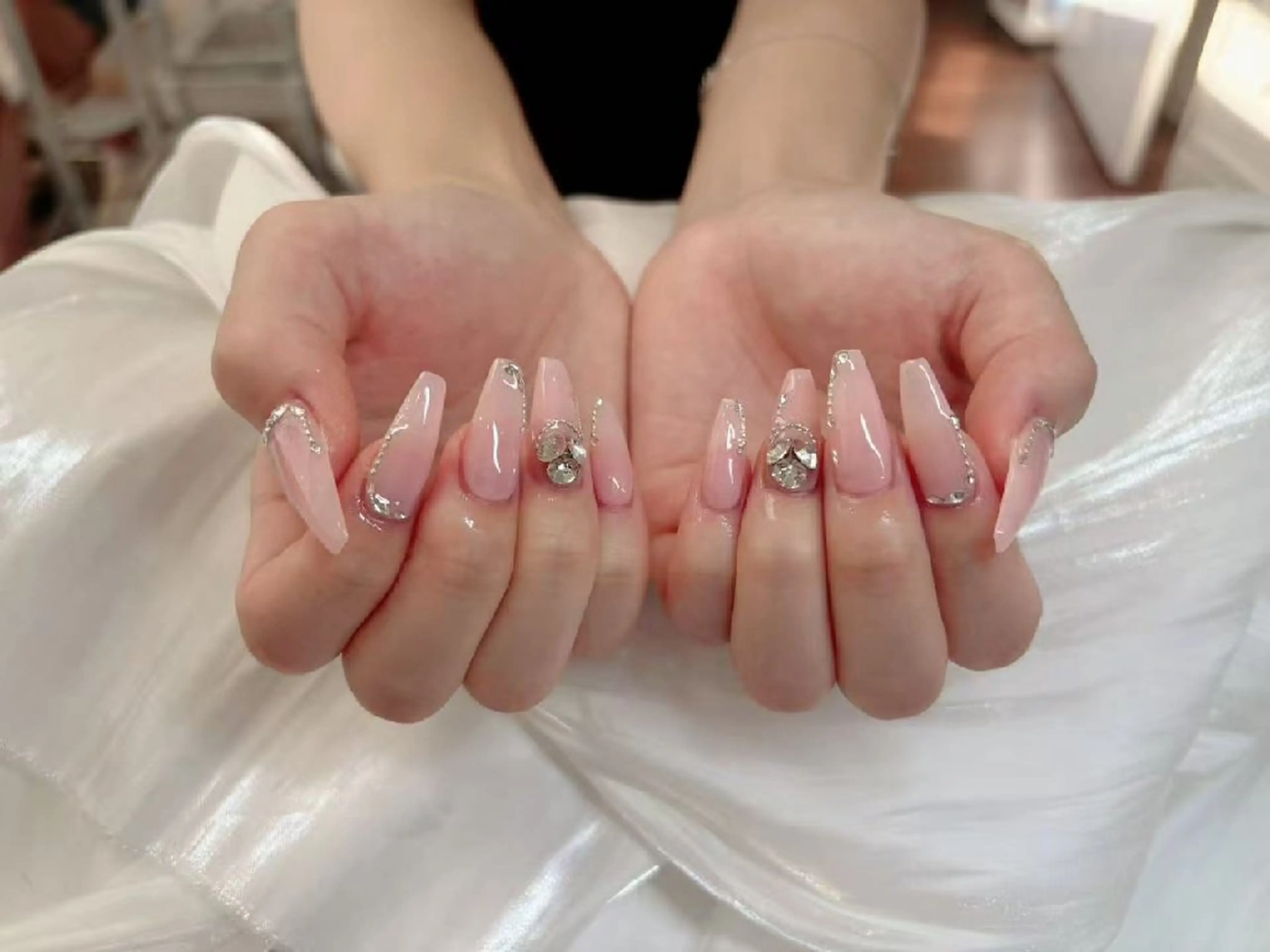ネイル フットネイル フレンチネイル ジェルネイル ガラスフレンチ 韓国ネイル ハンドネイル ハンドケア The  Nail 新大久保店のその他イメージ