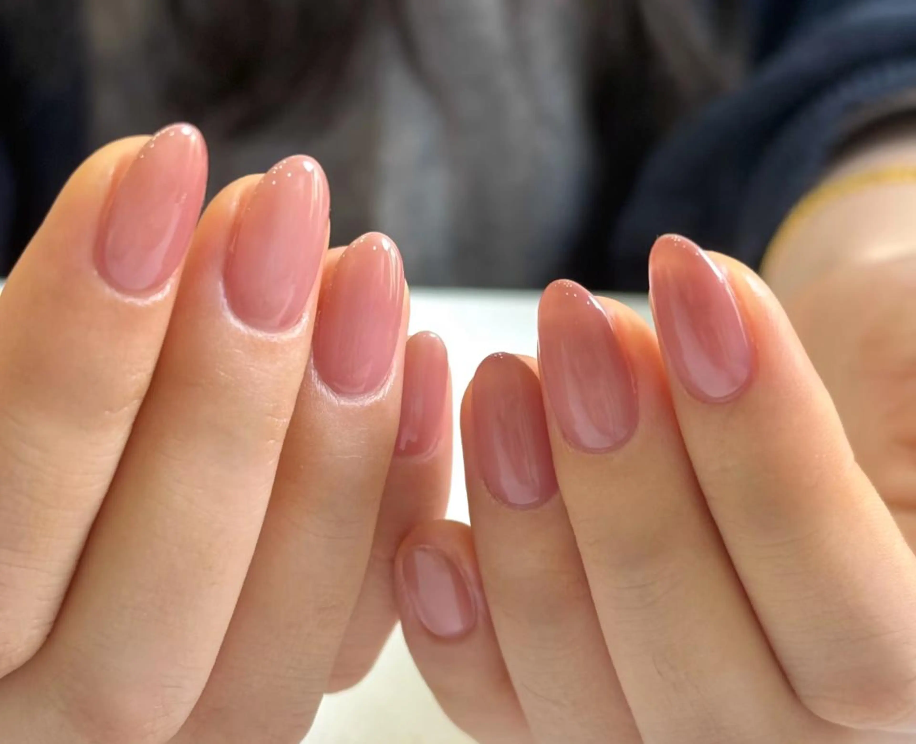 ネイル ハンドネイル エ リのネイルデザイン
