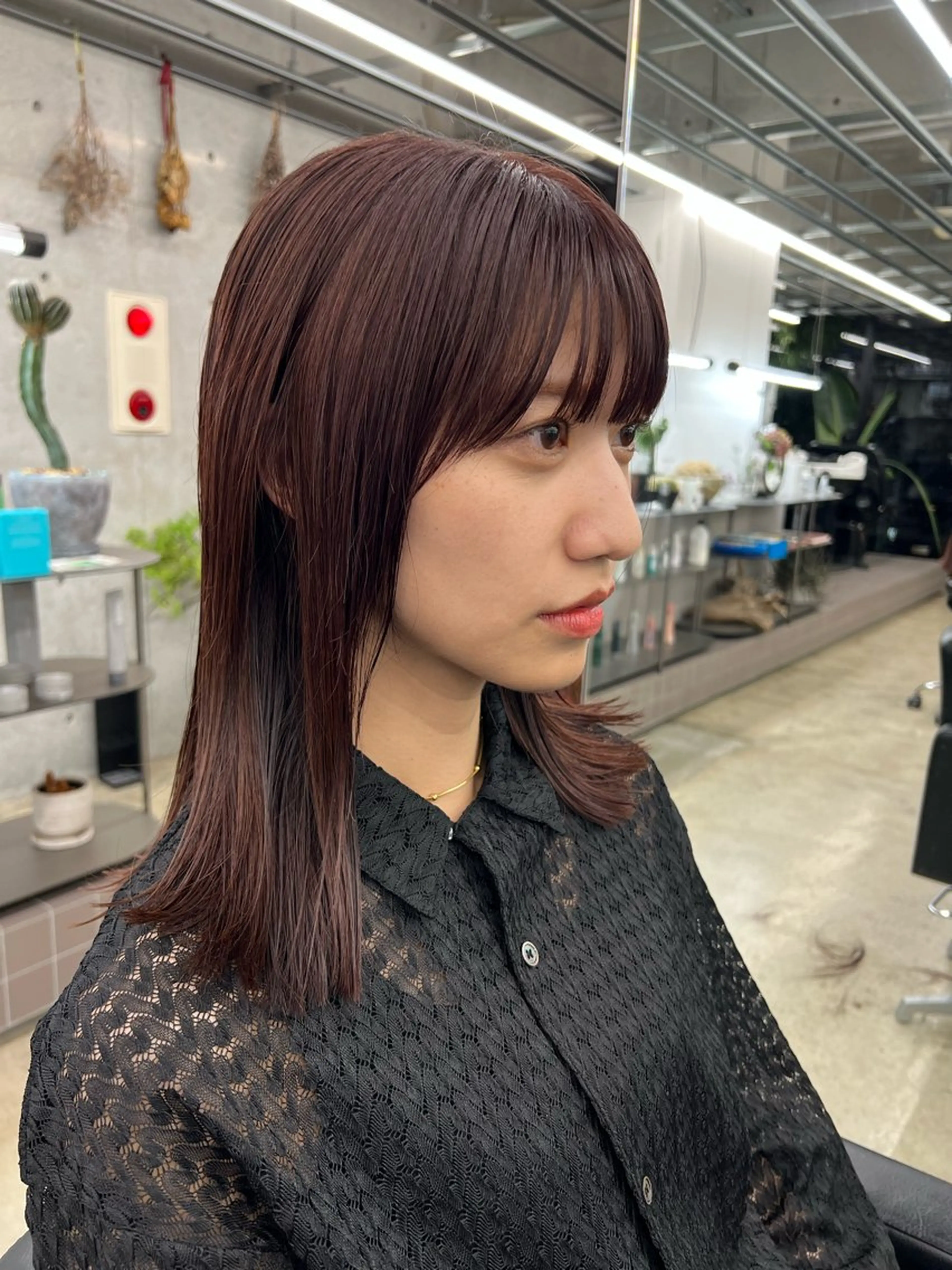 ミディアム レイヤーカット カシマハヤトのヘアスタイル