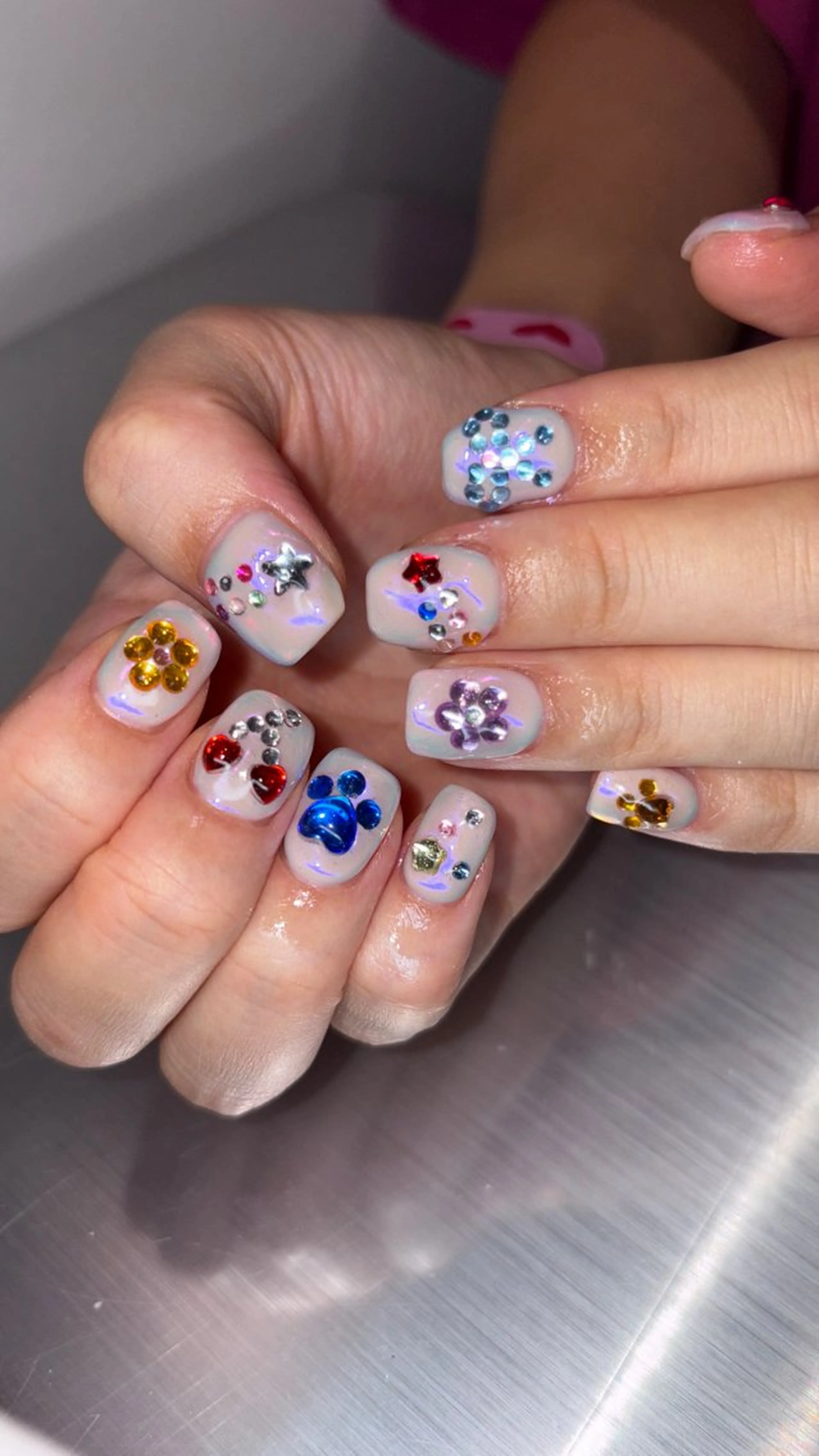 ネイル ハンドネイル 👽個性派ネイル🎀 komachiのネイルデザイン