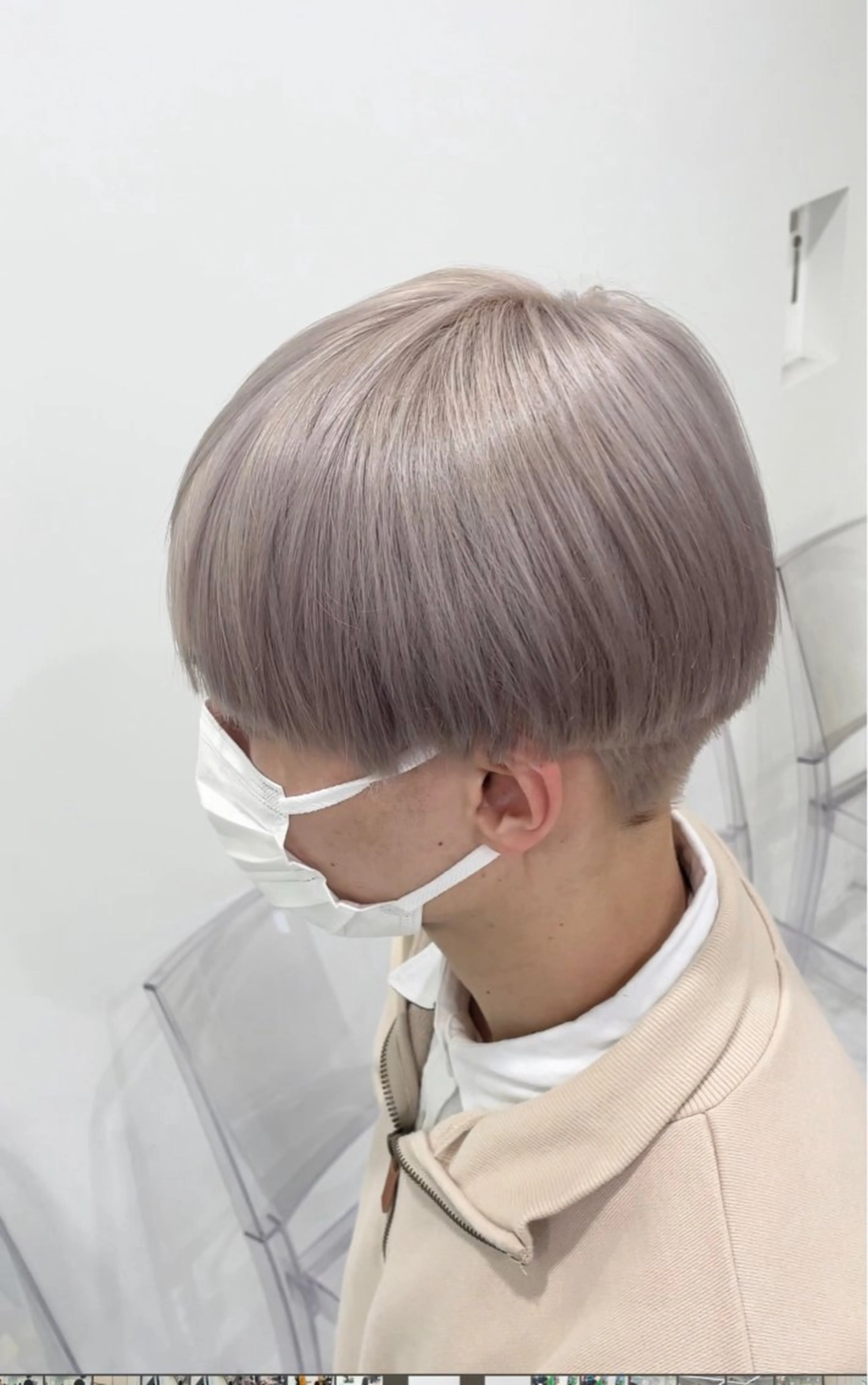 カラー メンズ メンズブリーチ メンズハイトーン メンズ韓国風 マッシュ メンズウルフカット punel nayu🌻のヘアスタイル