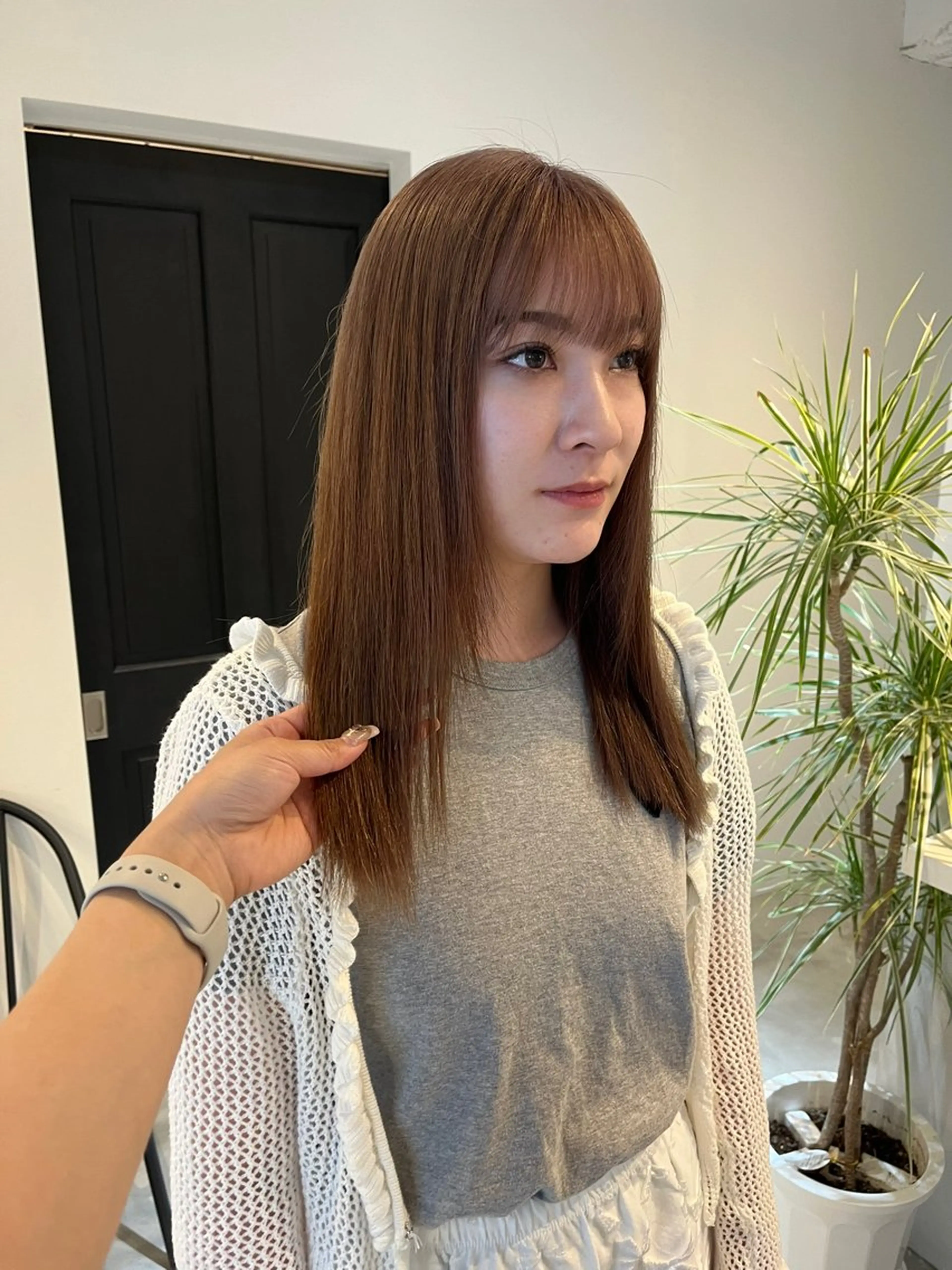 セミロング ALLYS 渋谷店所属・最高級の艶のある カラーmei🎨のヘアスタイル