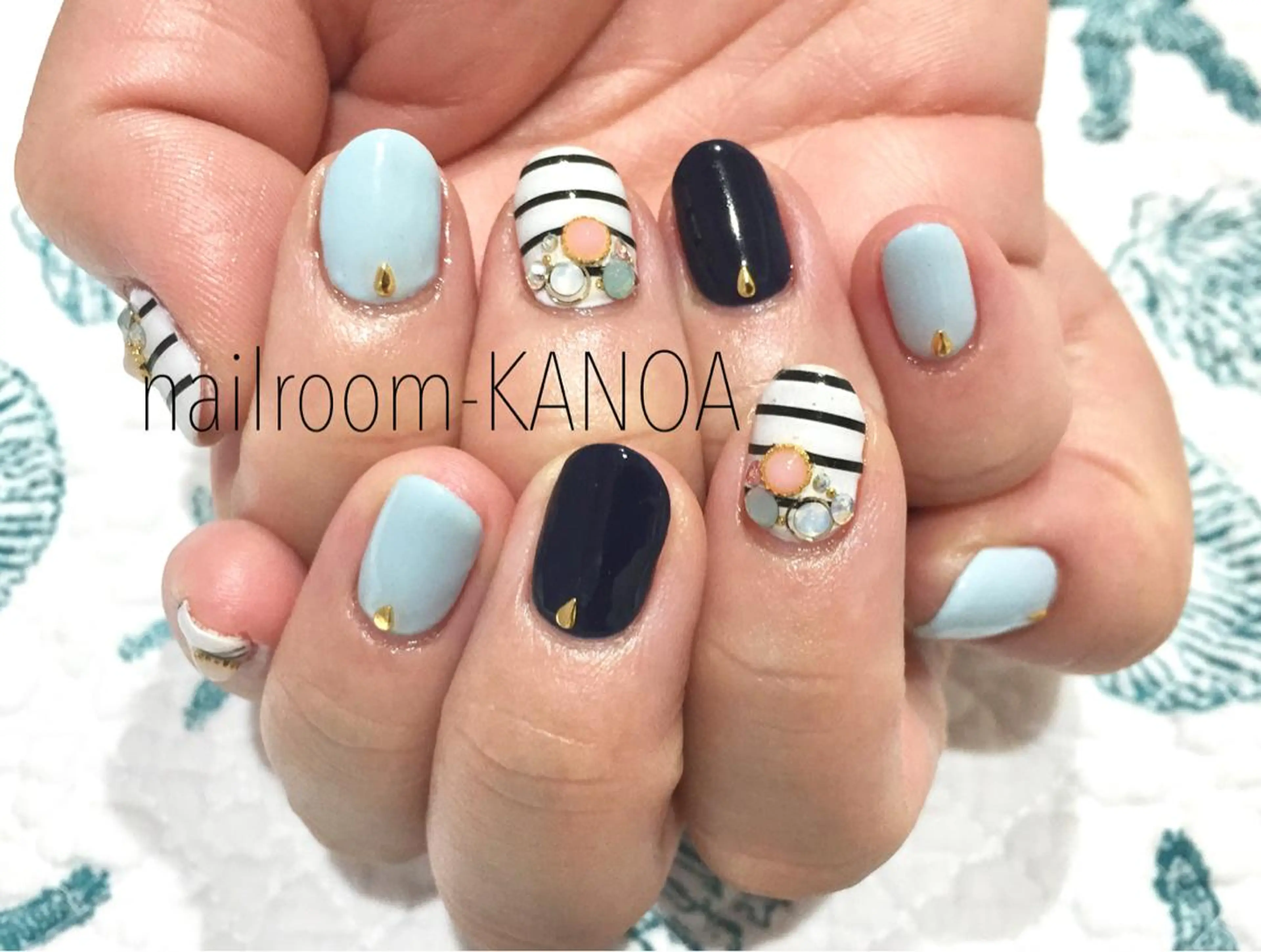ネイル ボーダー 夏ネイル nailroom- KANOAのネイルデザイン