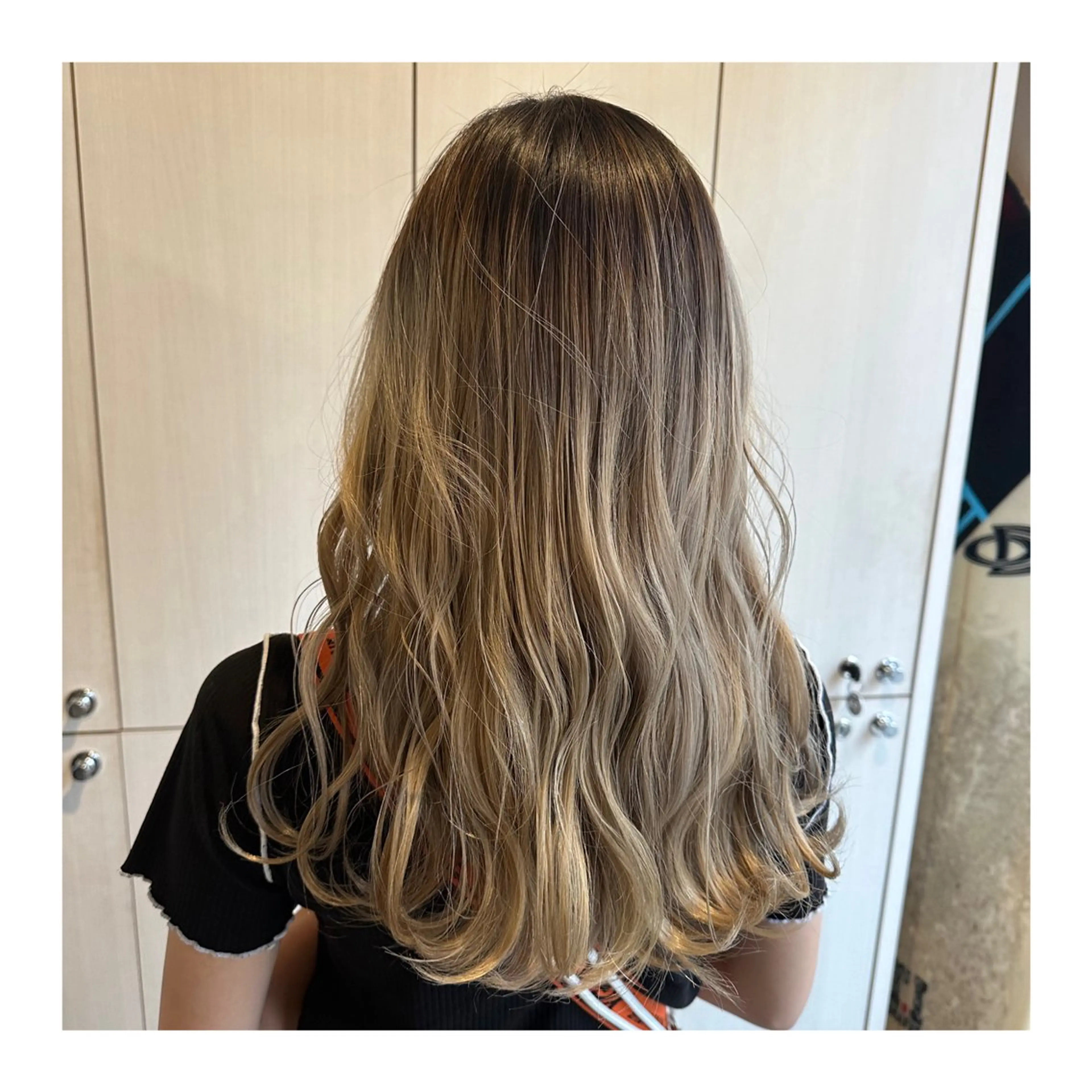 ロング カラー カット ヘアカラー あべ ゆうかのヘアスタイル
