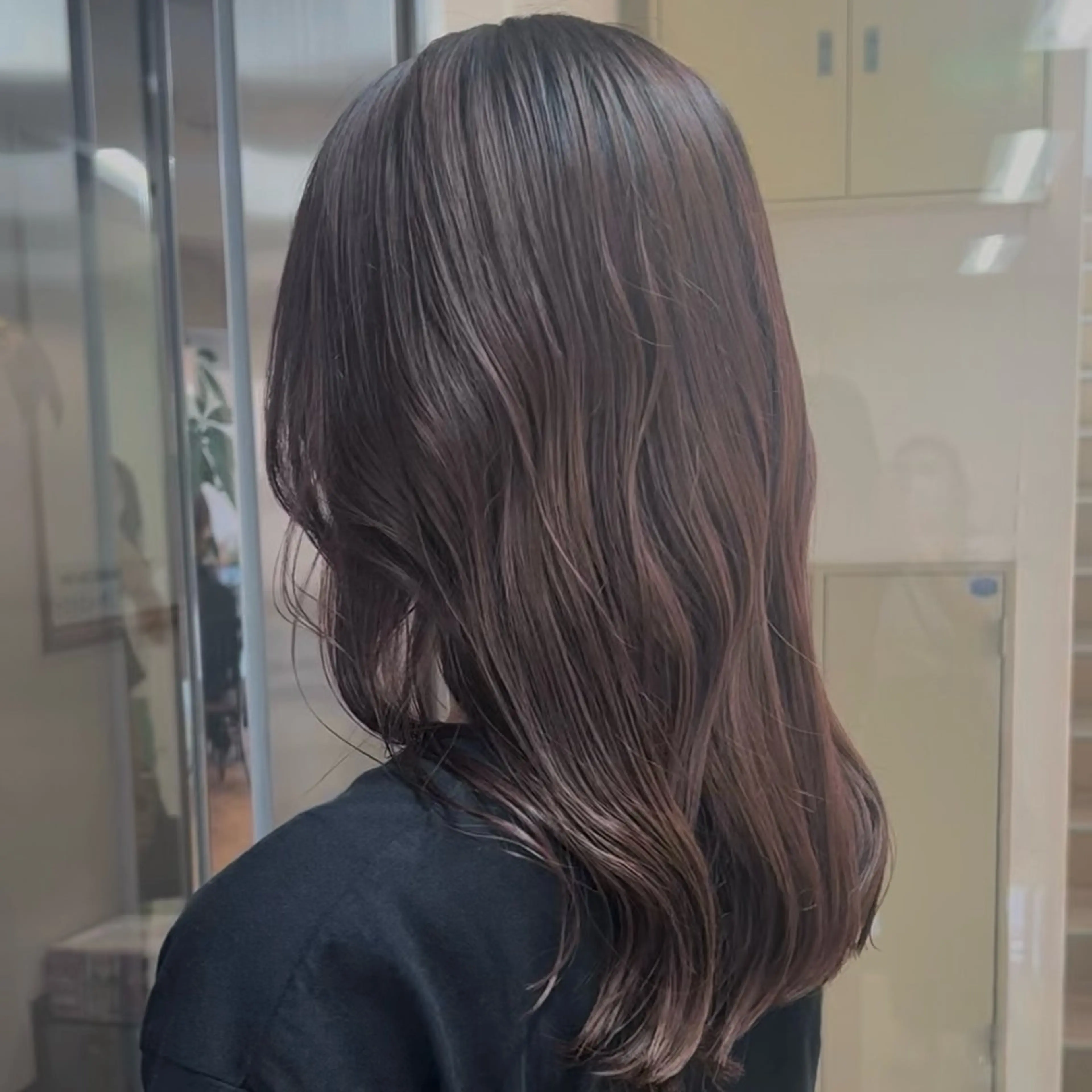 ロング パーマモデル 募集中💞栗林 悠のヘアスタイル