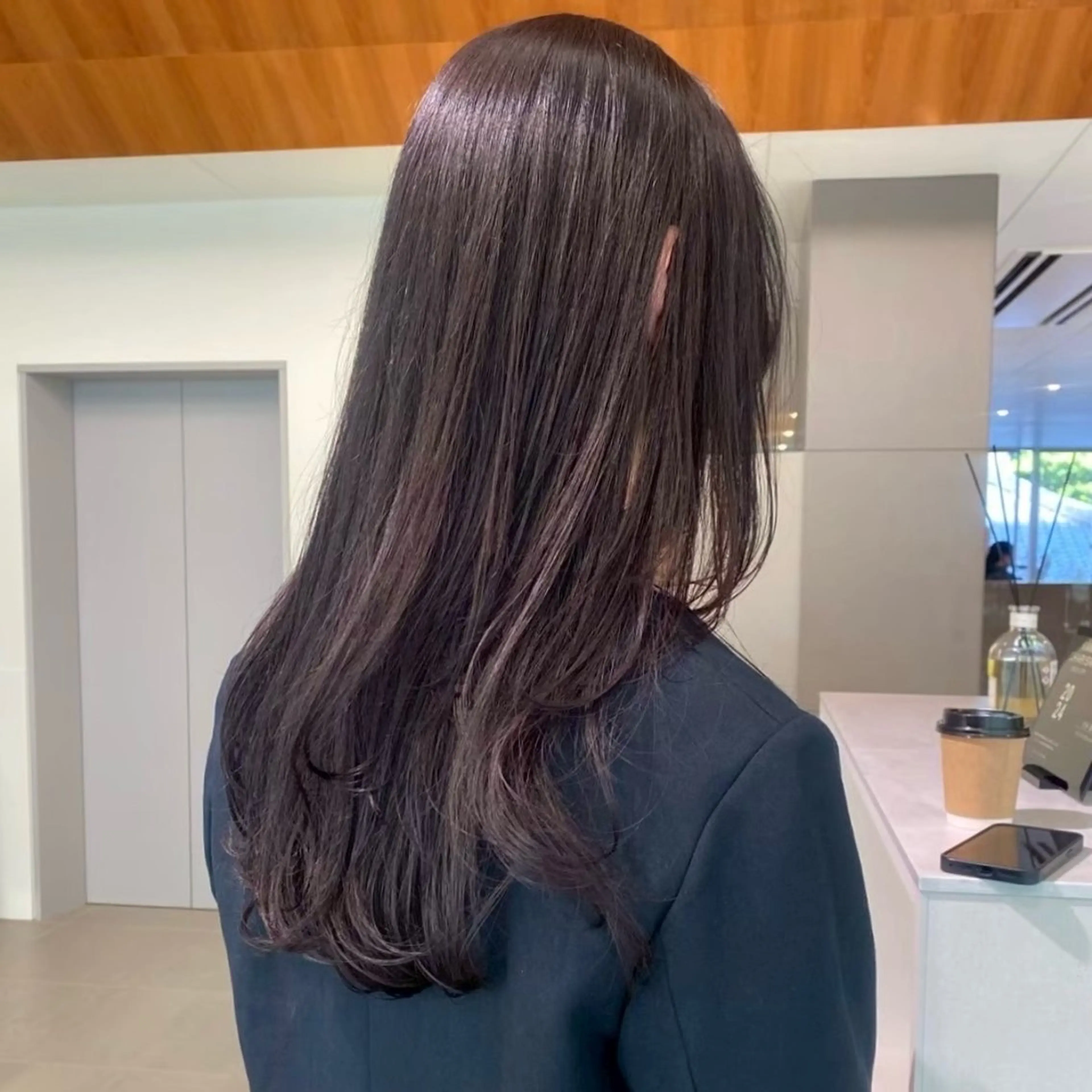 ロング カラー 透明感カラー カット ヘアカラー トリートメント レイヤーカット/暖色 カラー/mao🎀のヘアスタイル